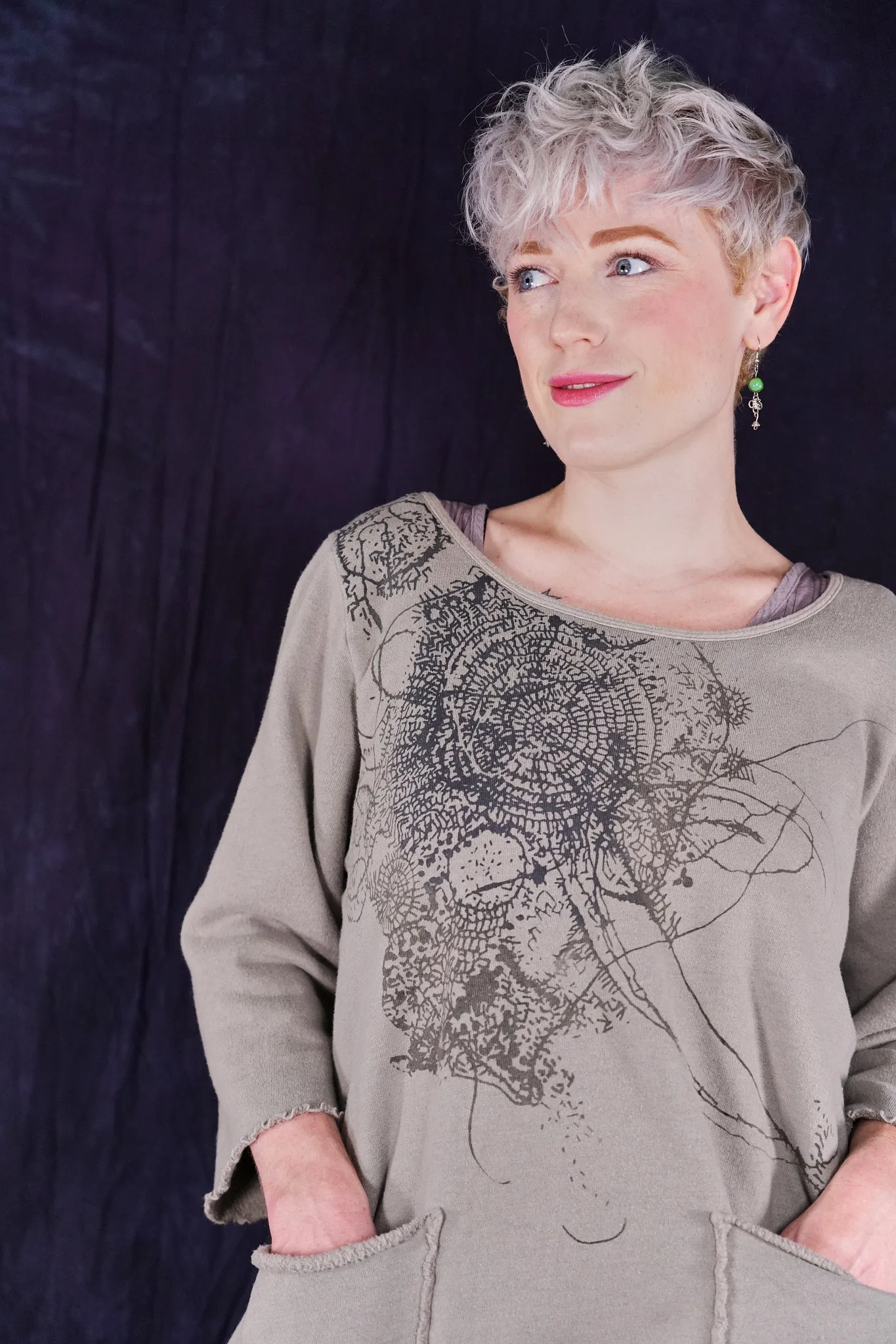 1145-2 Cafe Sweatshirt Moon Rock-P