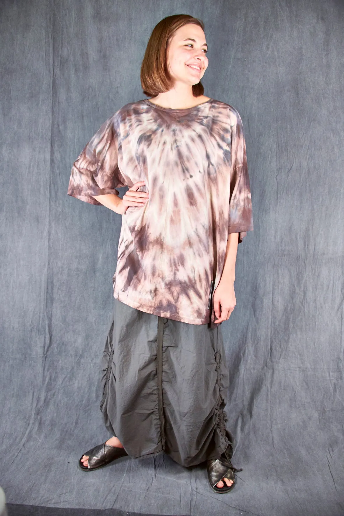 1236HD Line Tee Desert Land and Coffee 30.5"