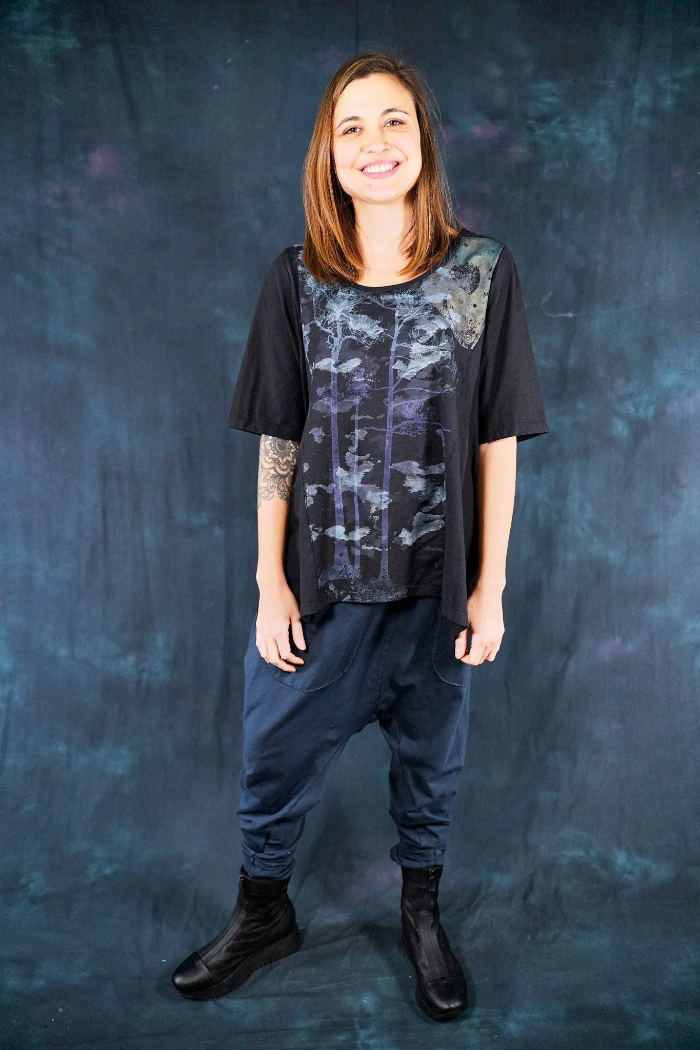 1237 Collectors Top Black-Forest Moon