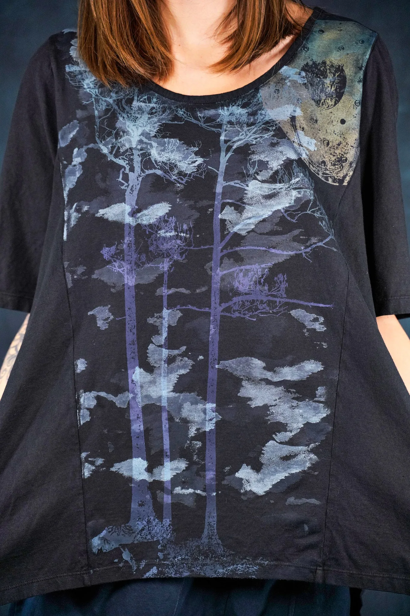 1237 Collectors Top Black-Forest Moon