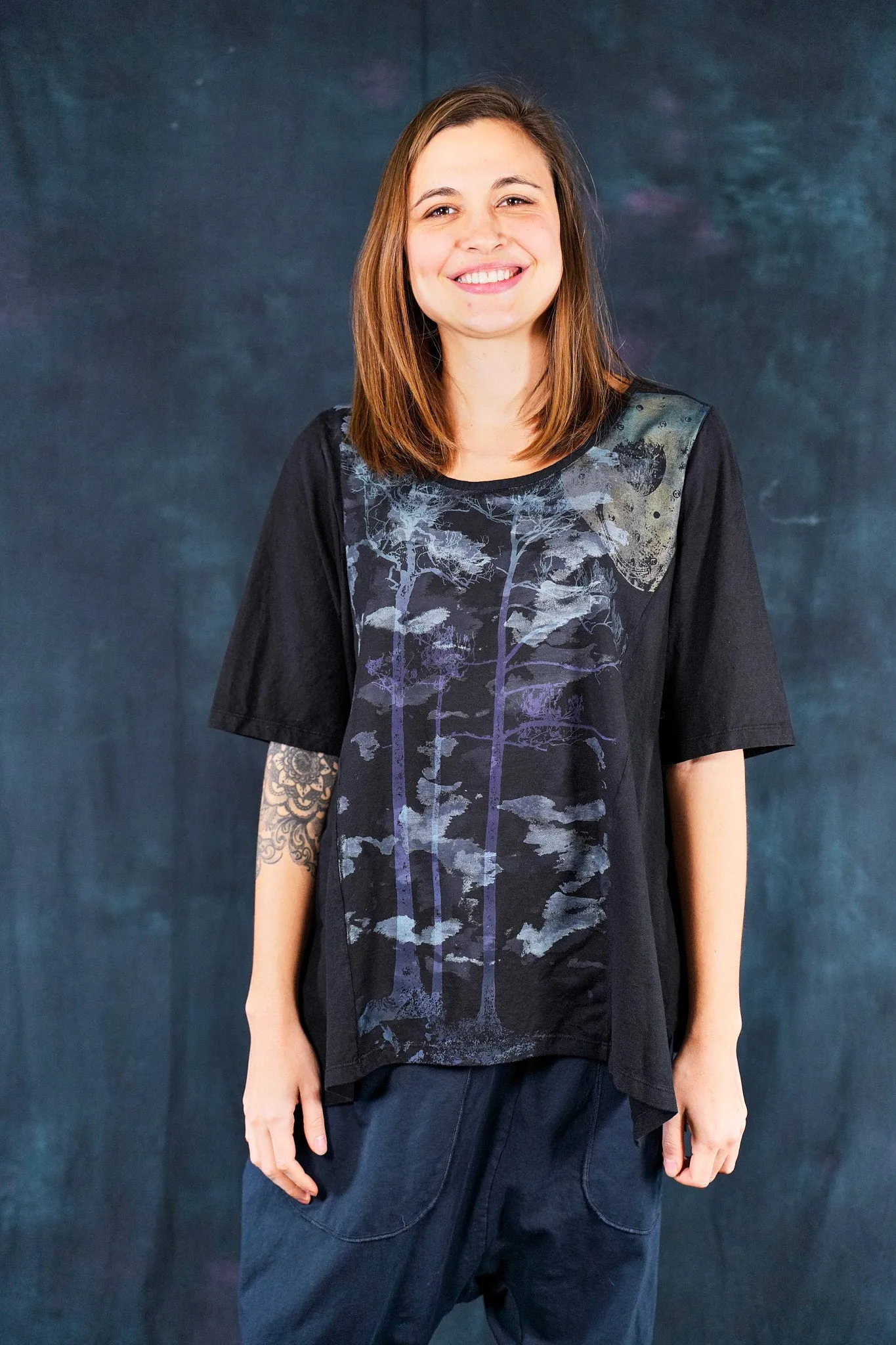 1237 Collectors Top Black-Forest Moon