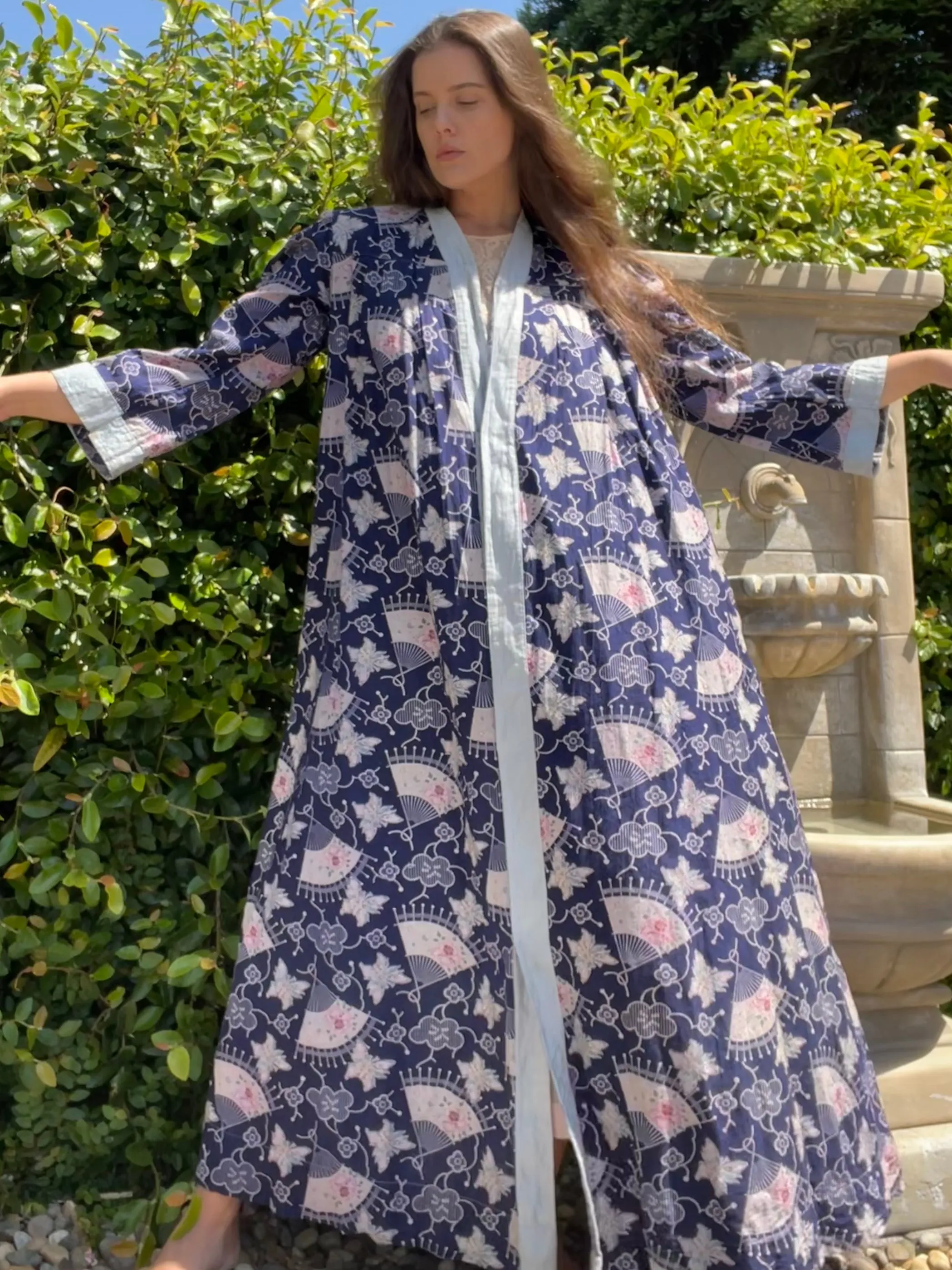 1930s Fan Print Cotton Bell Sleeve Floor Length Robe