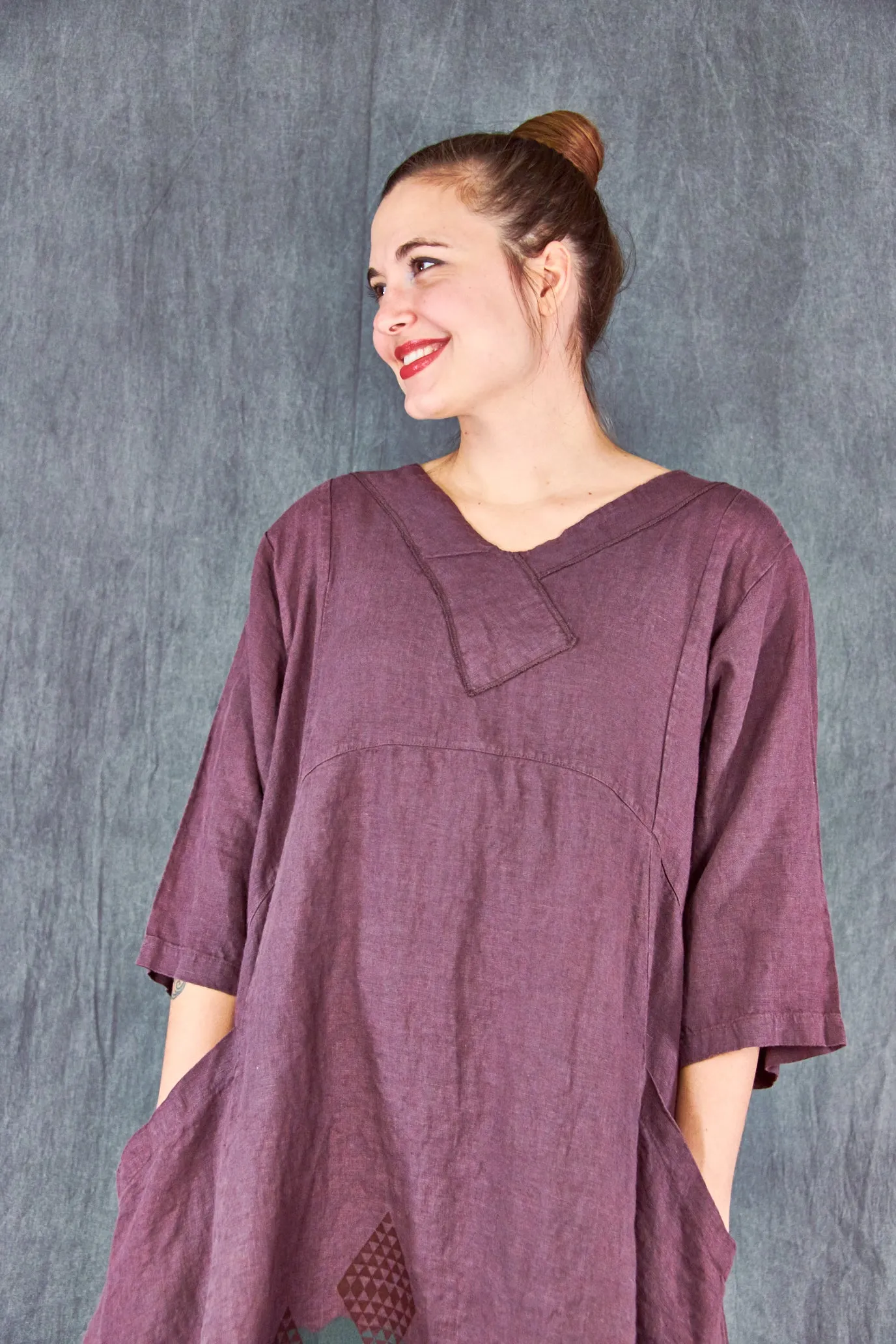 2133 Crossover Linen Tunic Incense-P