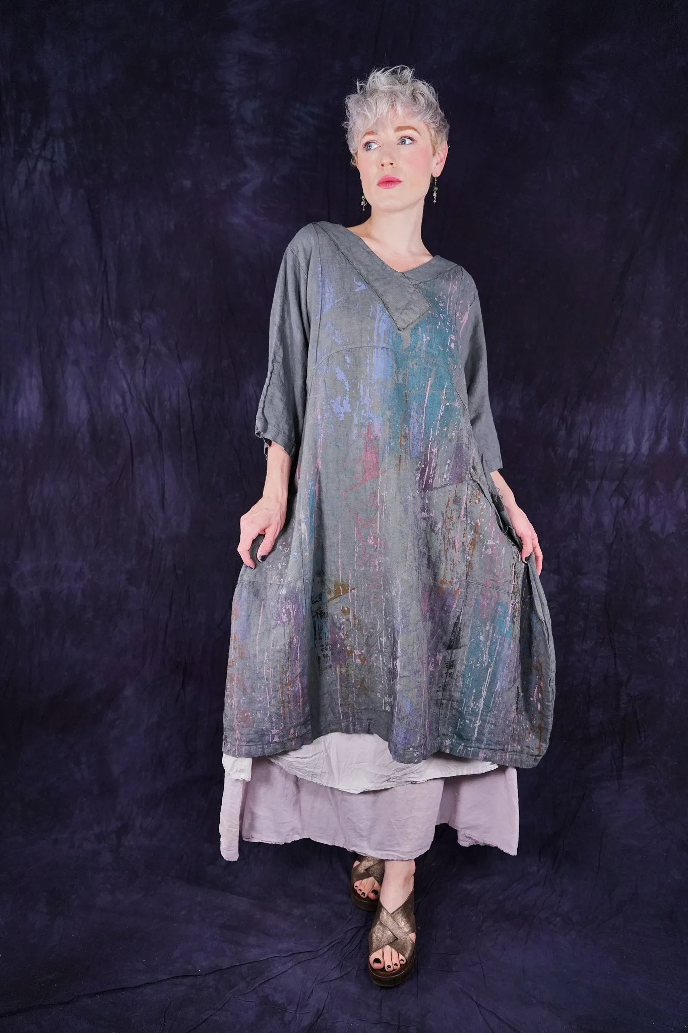 2133 Crossover Linen Tunic Smudge Stick-Artist Palette