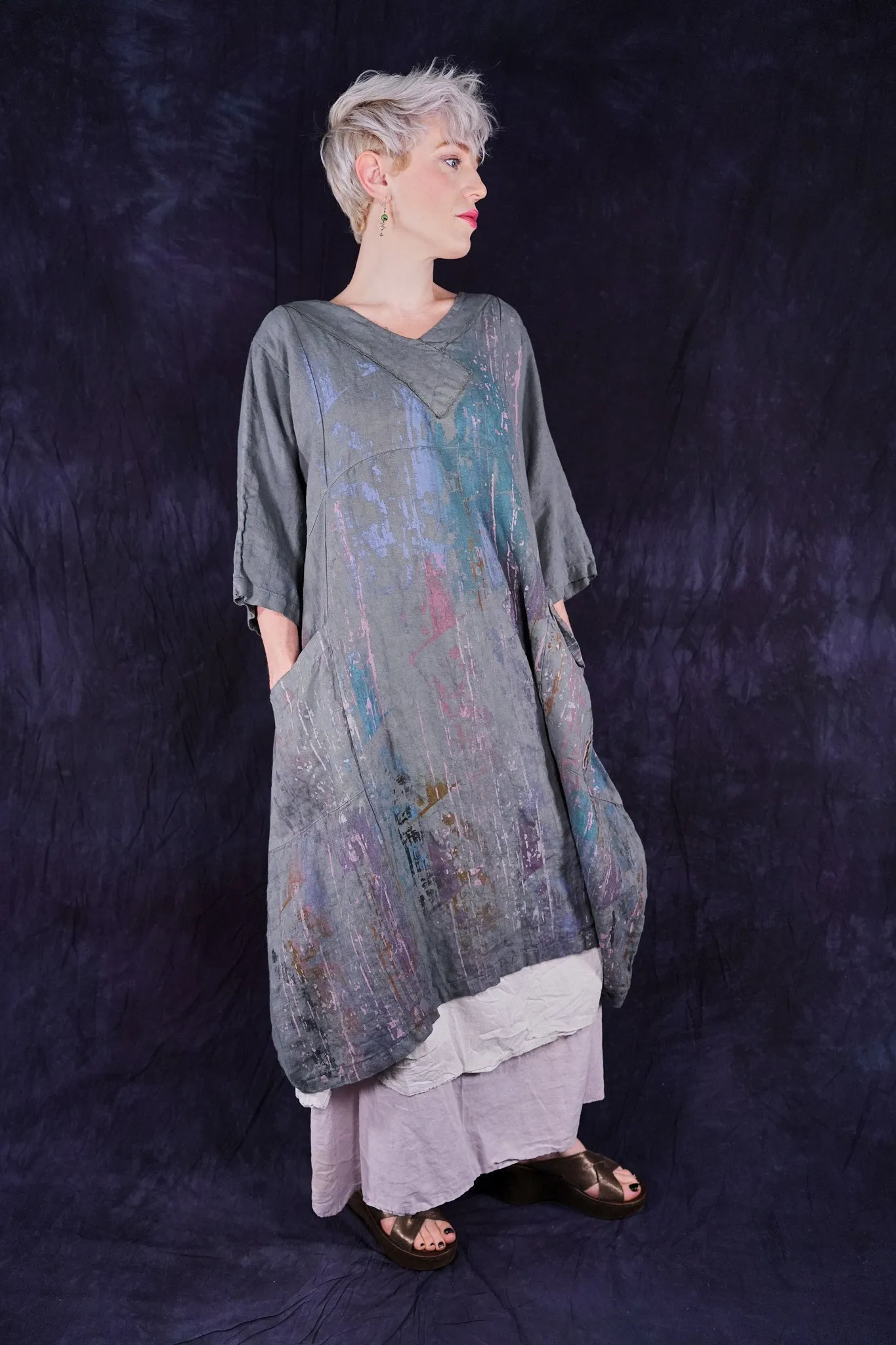 2133 Crossover Linen Tunic Smudge Stick-Artist Palette