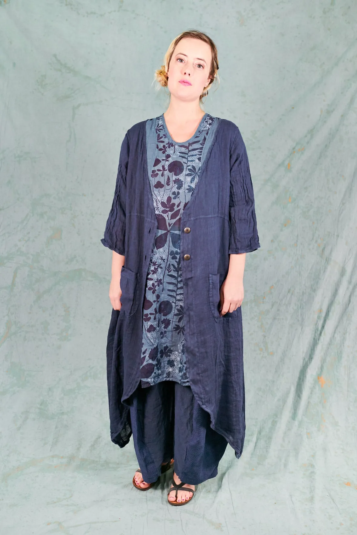 2193 Sun Drawing Tunic-Century Blue-P