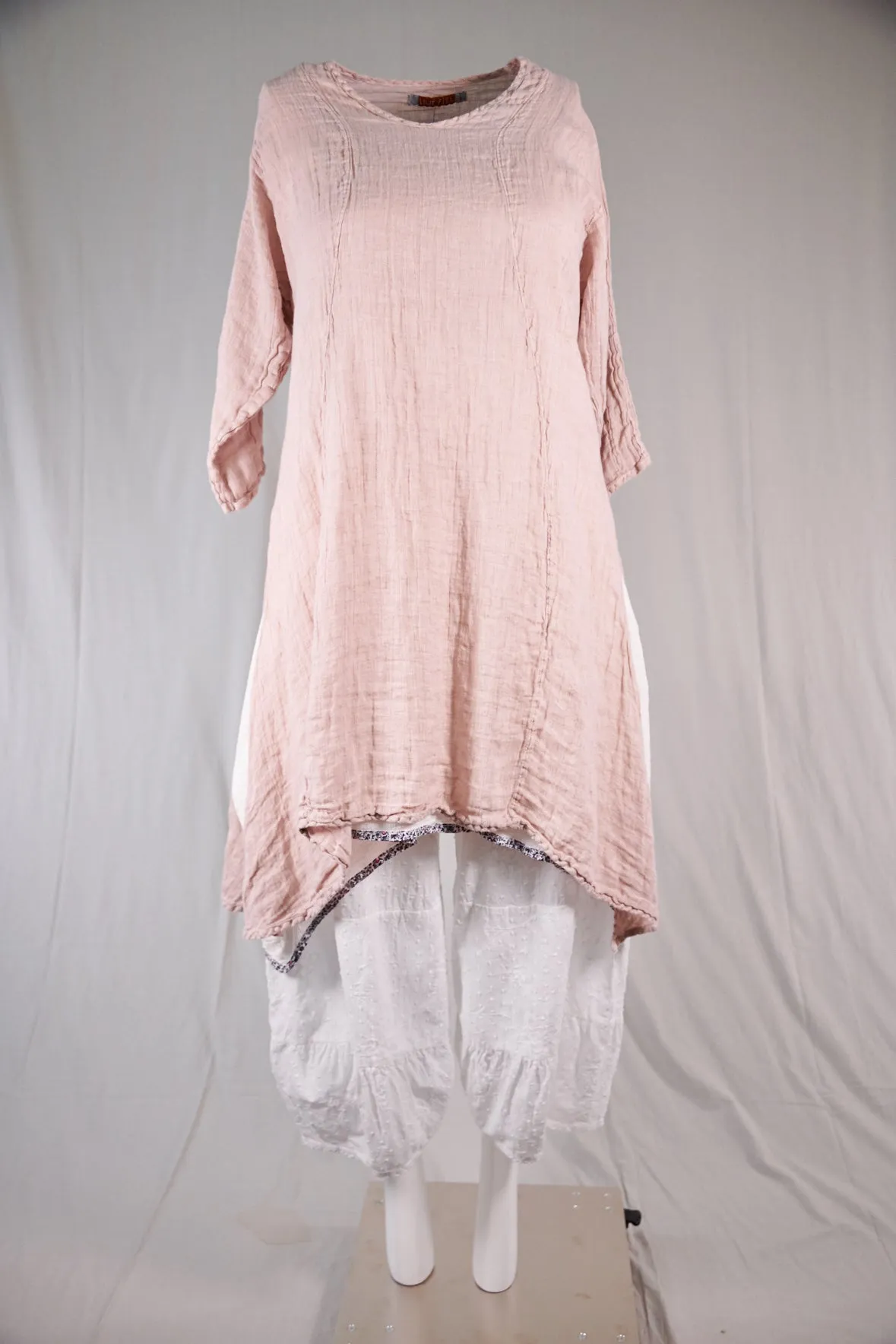 2193 Sun Drawing Tunic-Natural Pink-U