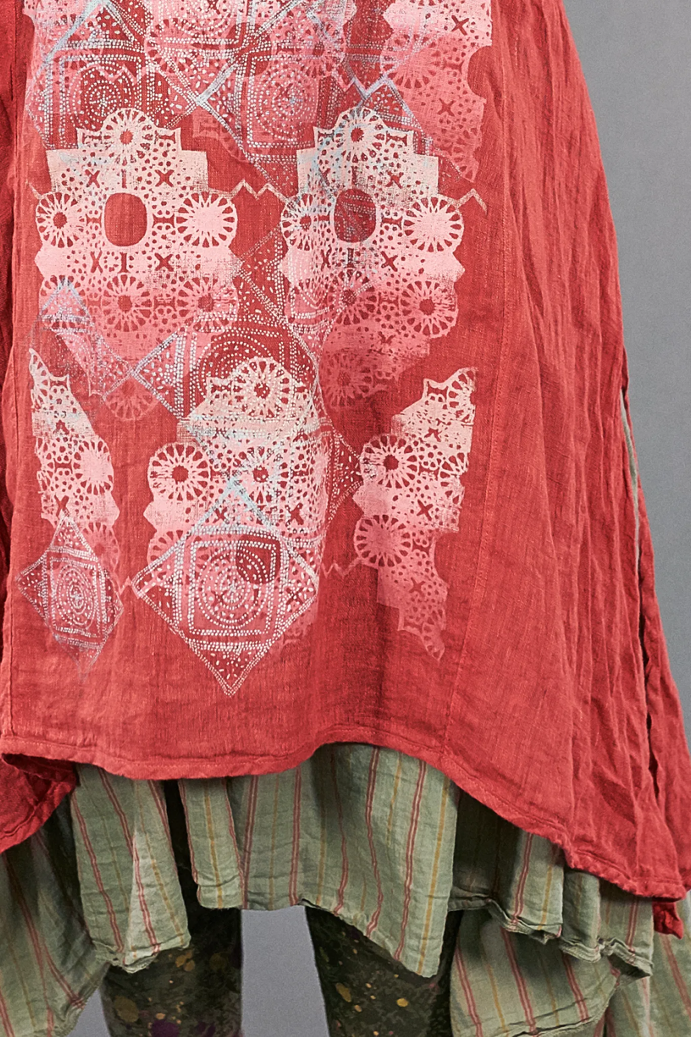 2193 Venetian Coral Front Lacy Print-P