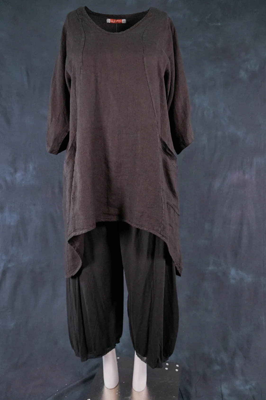 2229 Teatime Tunic Black-U