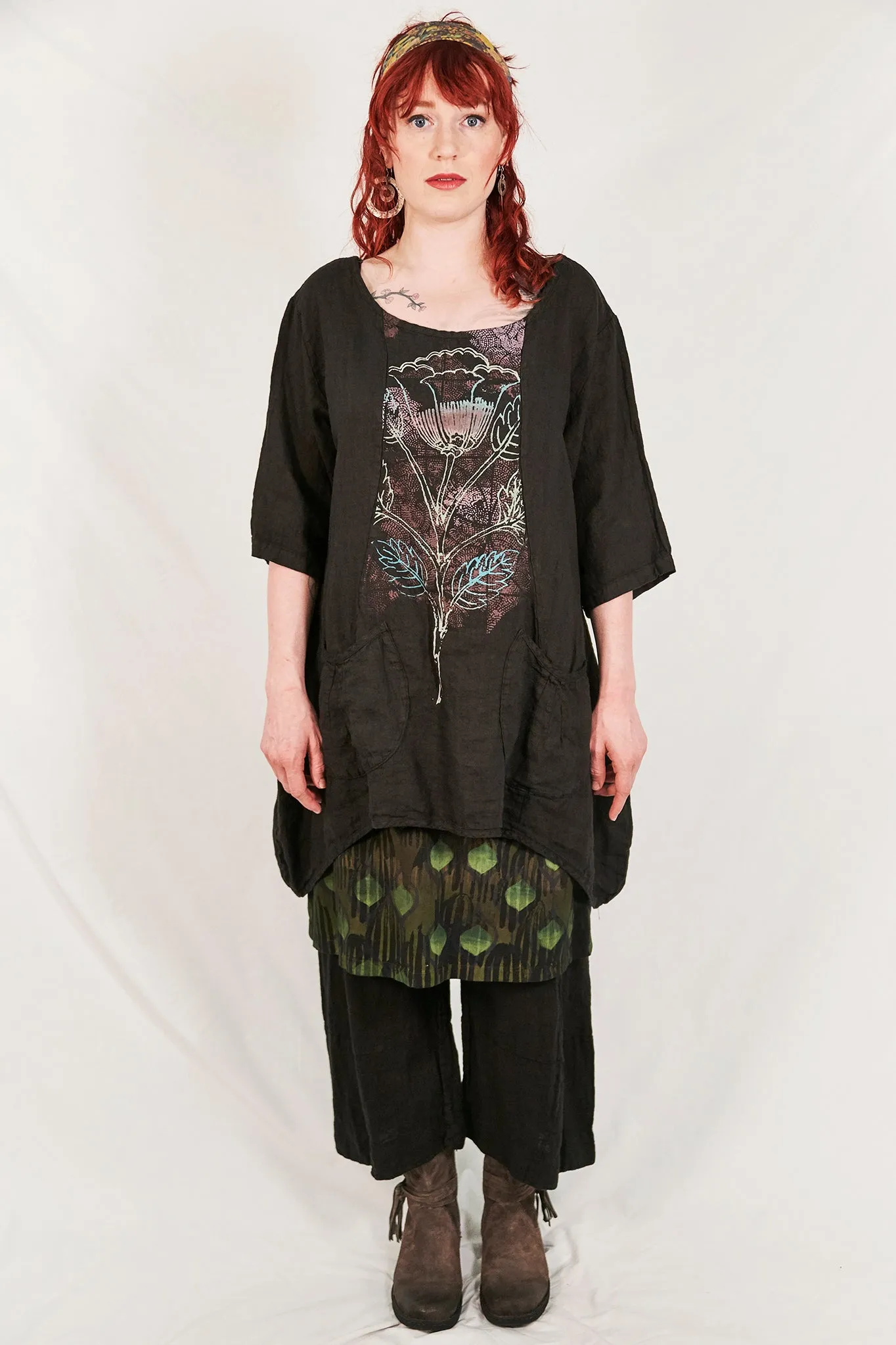 2265  Pinch Pocket Tunic Black-P