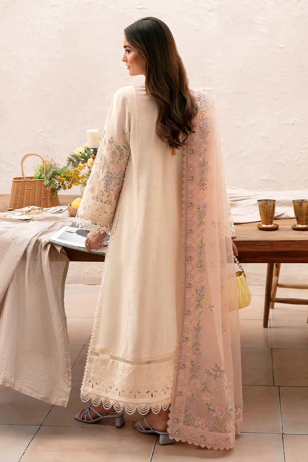 AFROZEH | CASCADE LUXURY LAWN 2024 | Luna