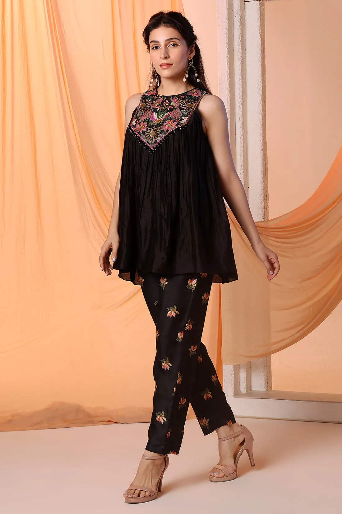 Black aarani gathered top and pants