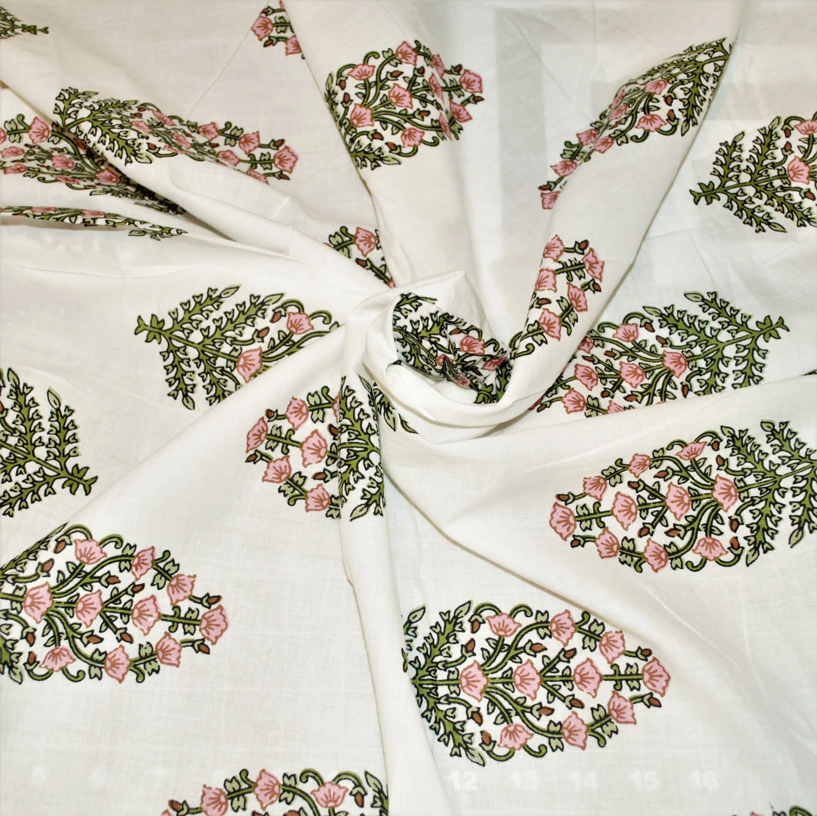 Botanical Bell Flowers - Pink
