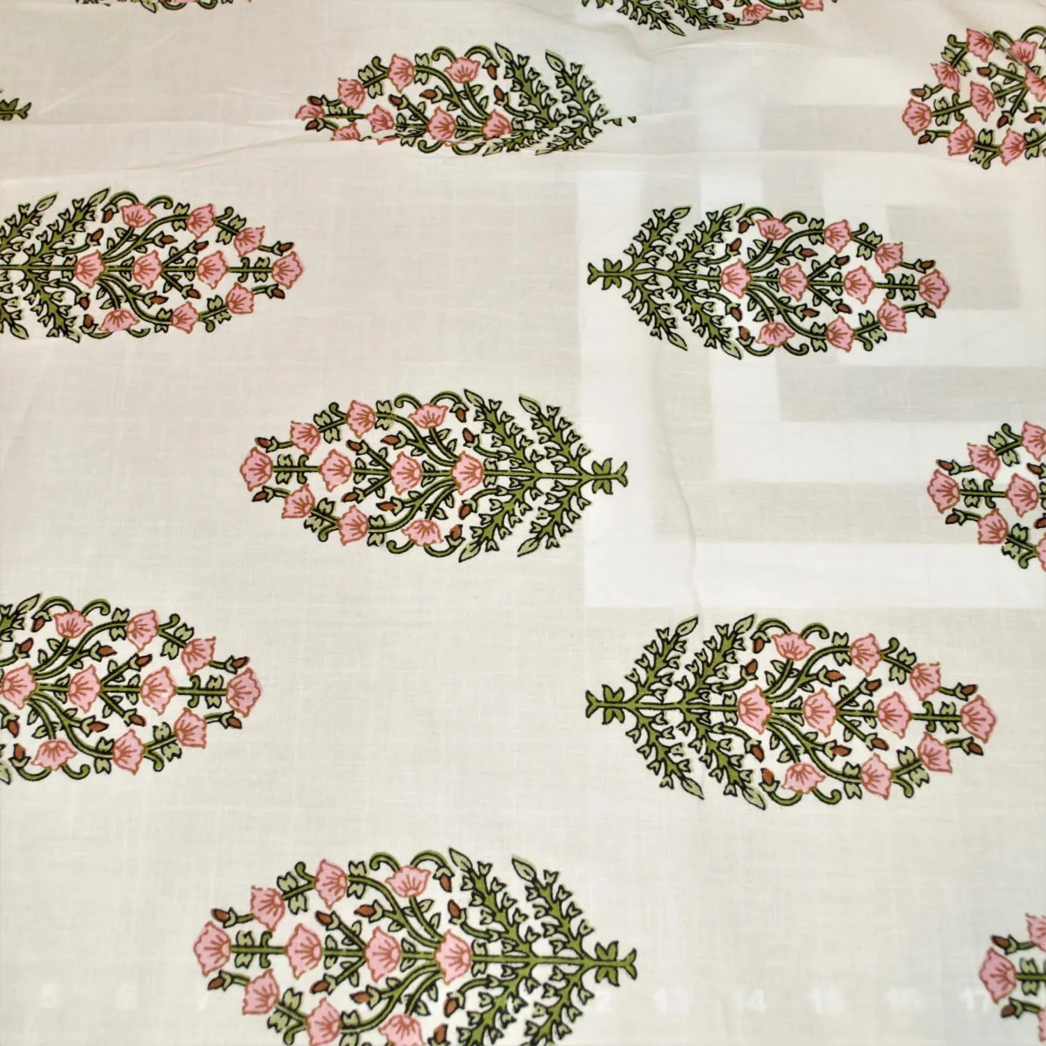 Botanical Bell Flowers - Pink