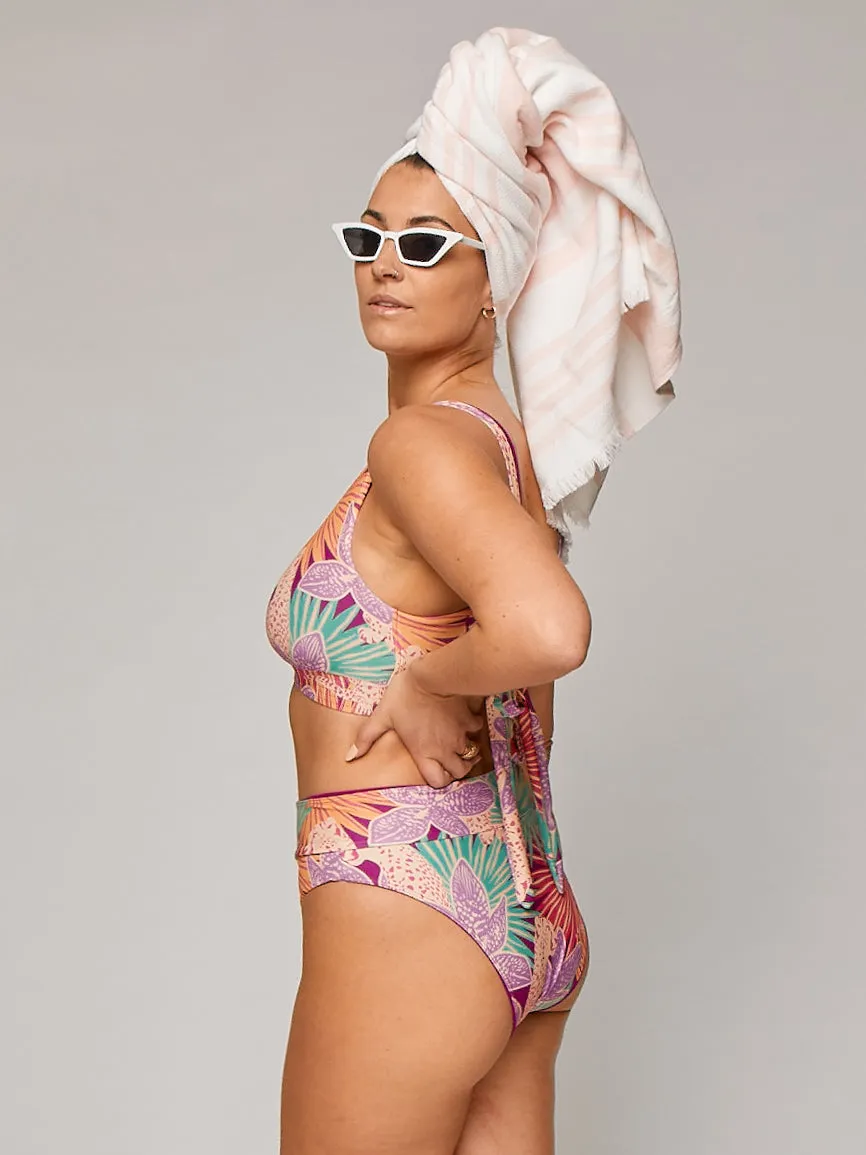 Capri  Bottoms