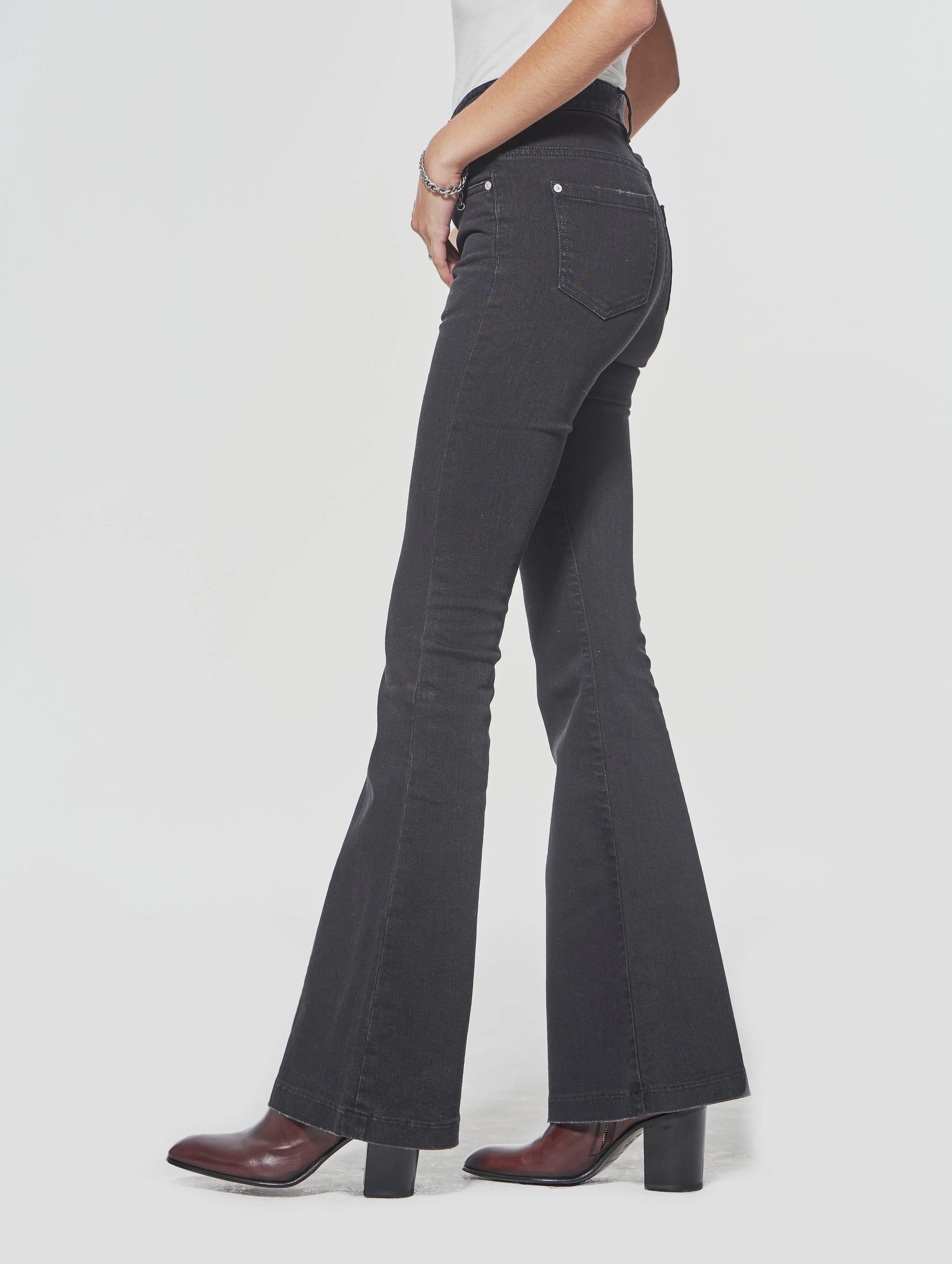 CAROLE BELL BOTTOM JEANS IN BLACK - Woman