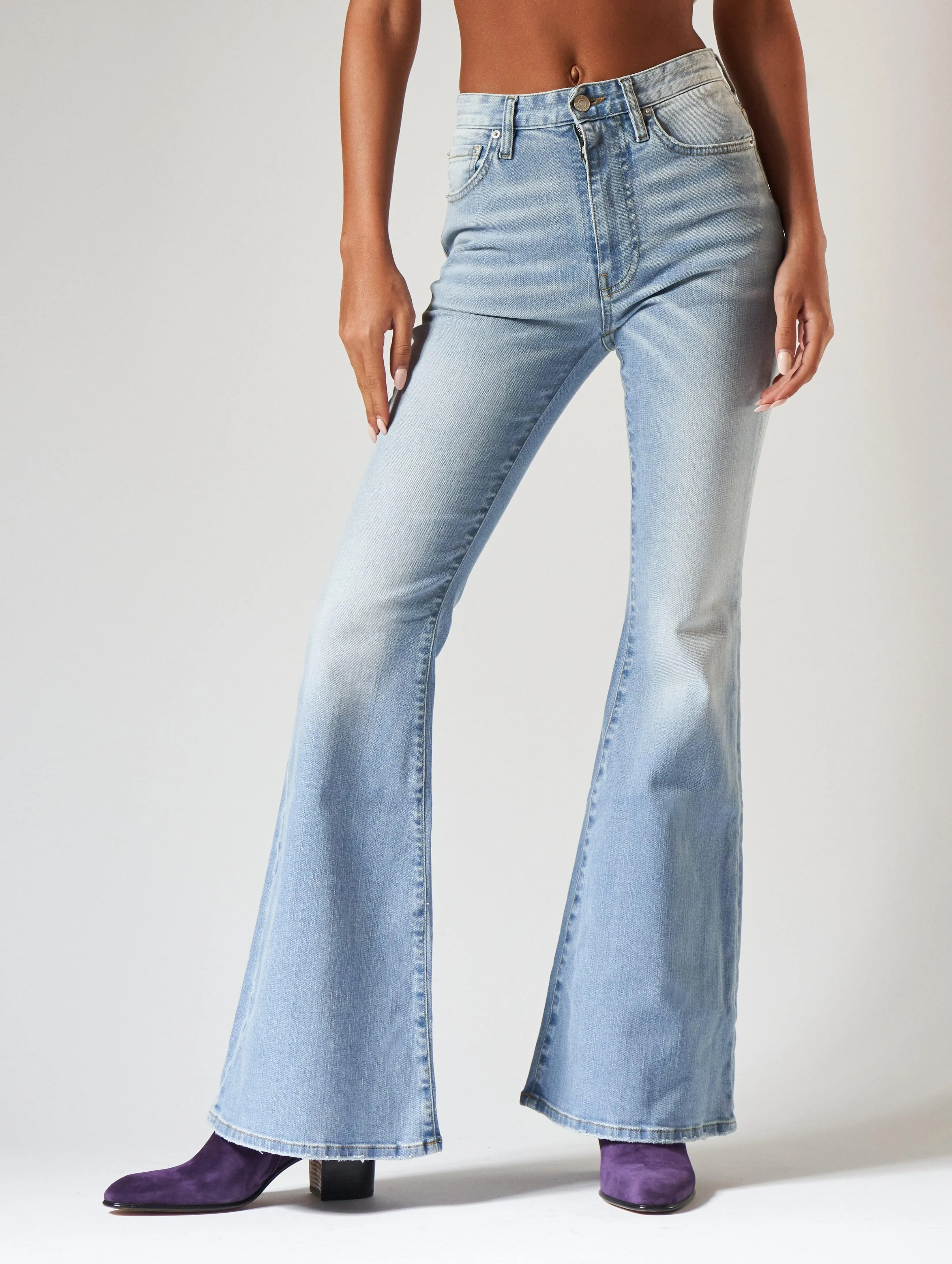 CAROLE BELL BOTTOM JEANS IN LIGHT BLUE - Woman