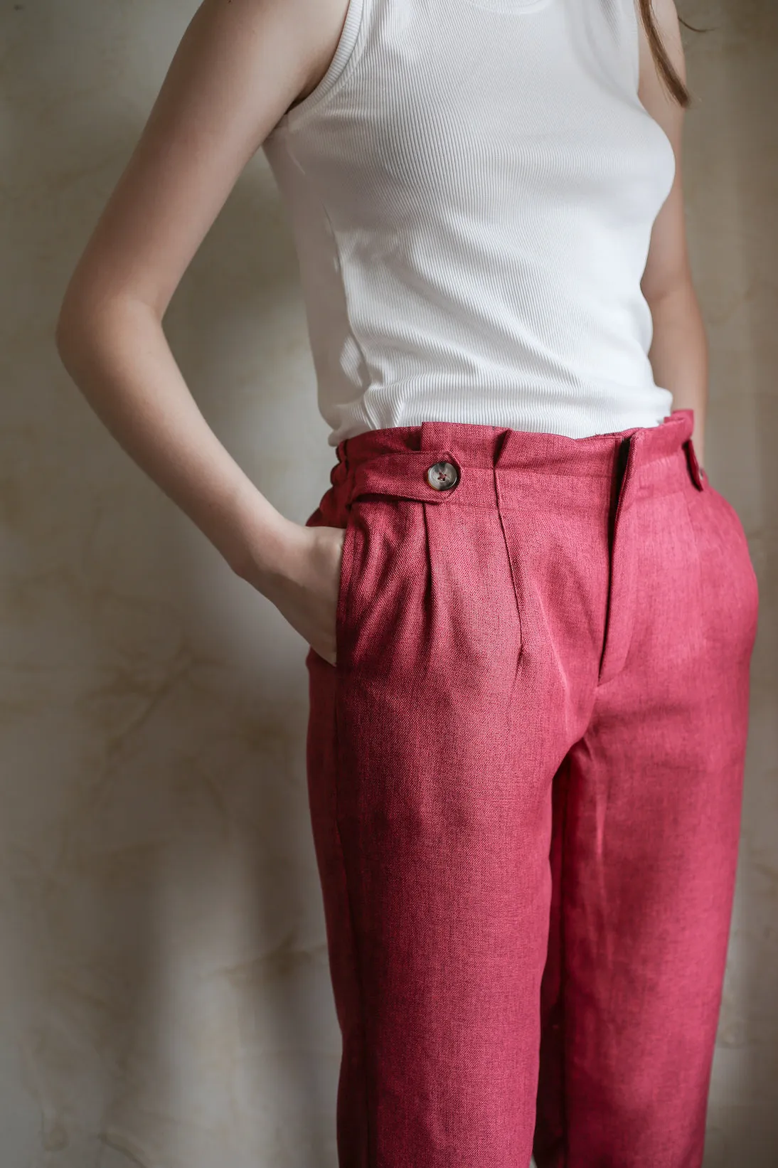 CASSIAN PANTS IN BRIGHT HIBISCUS