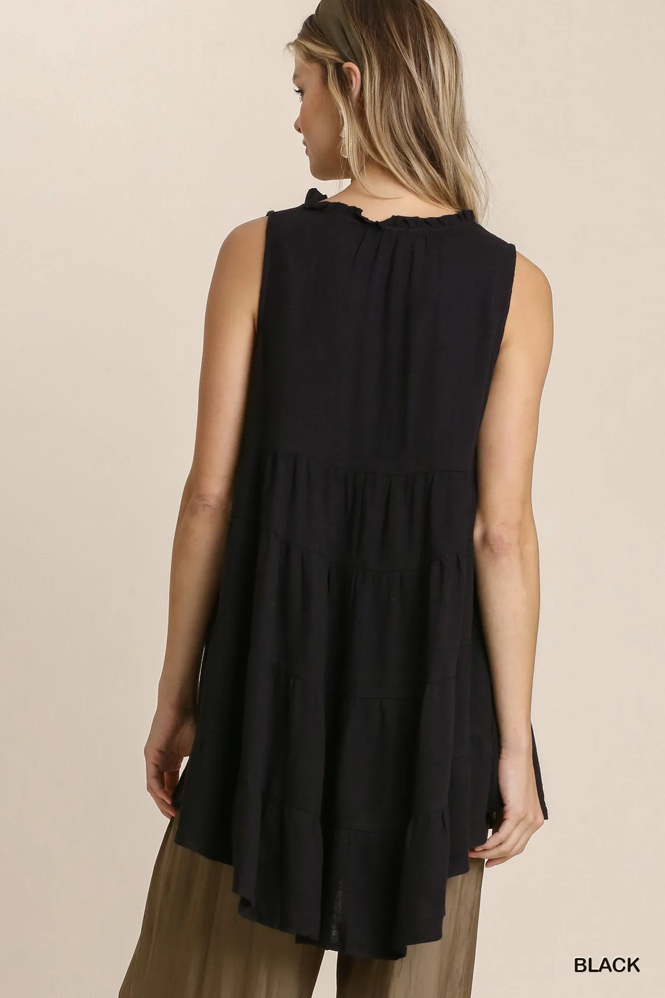 COASTAL COMFORT LINEN TUNIC TOP IN BLACK
