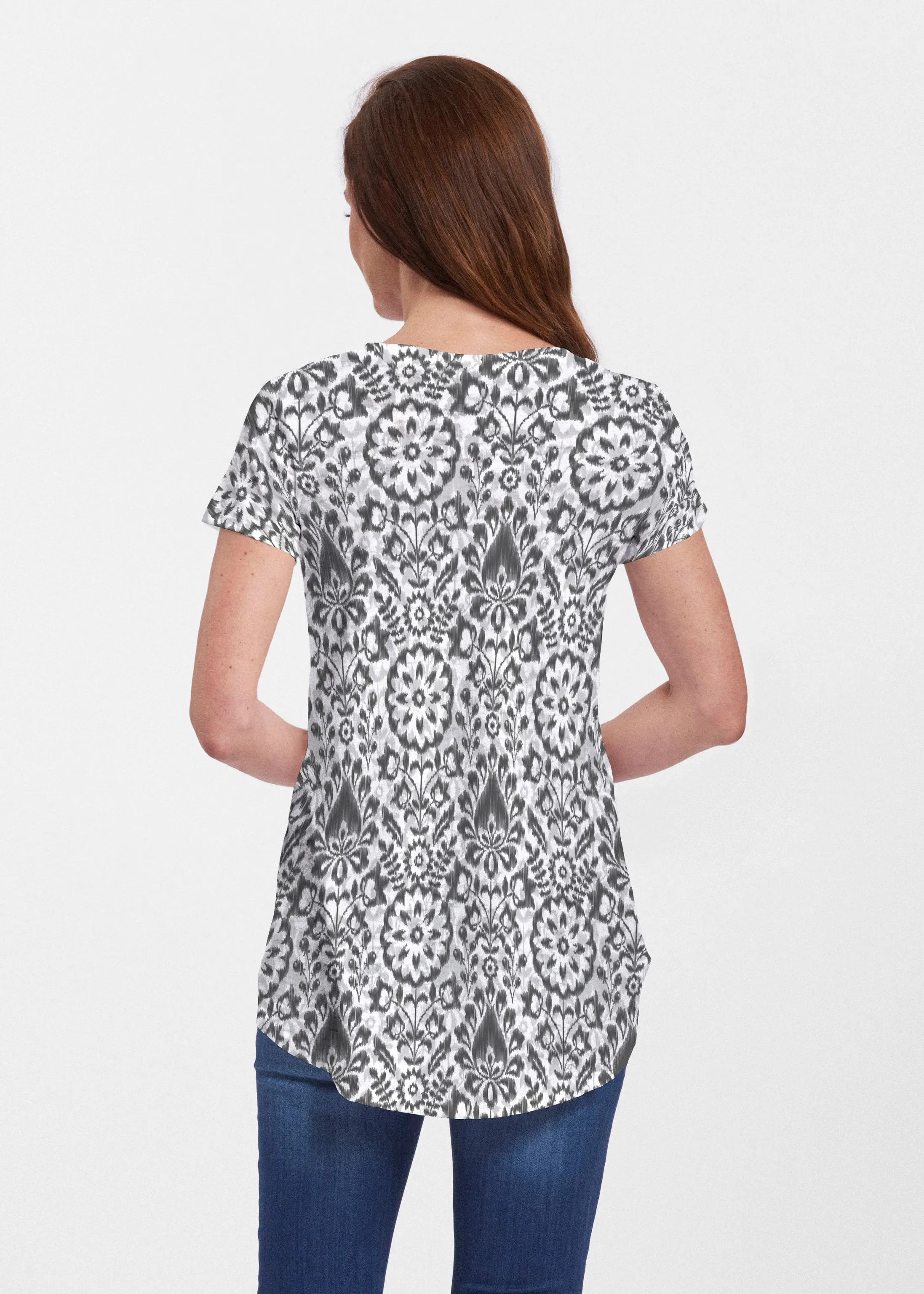 Darling Geo (13382) ~ Signature Short Sleeve Scoop Neck Flowy Tunic
