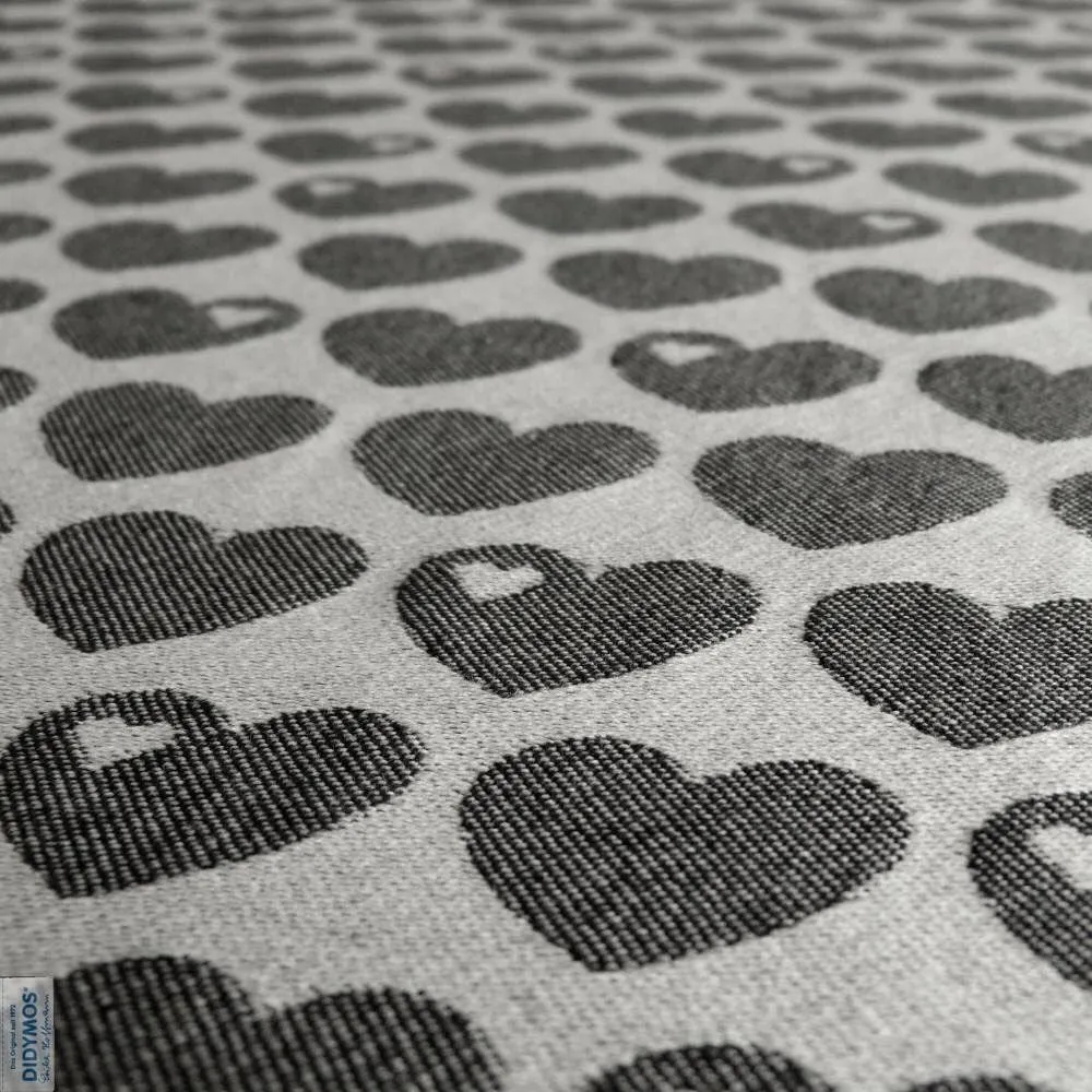 Didymos Hearts Monochrome byGraziela Woven Wrap