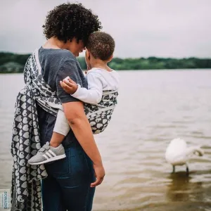 Didymos Hearts Monochrome byGraziela Woven Wrap