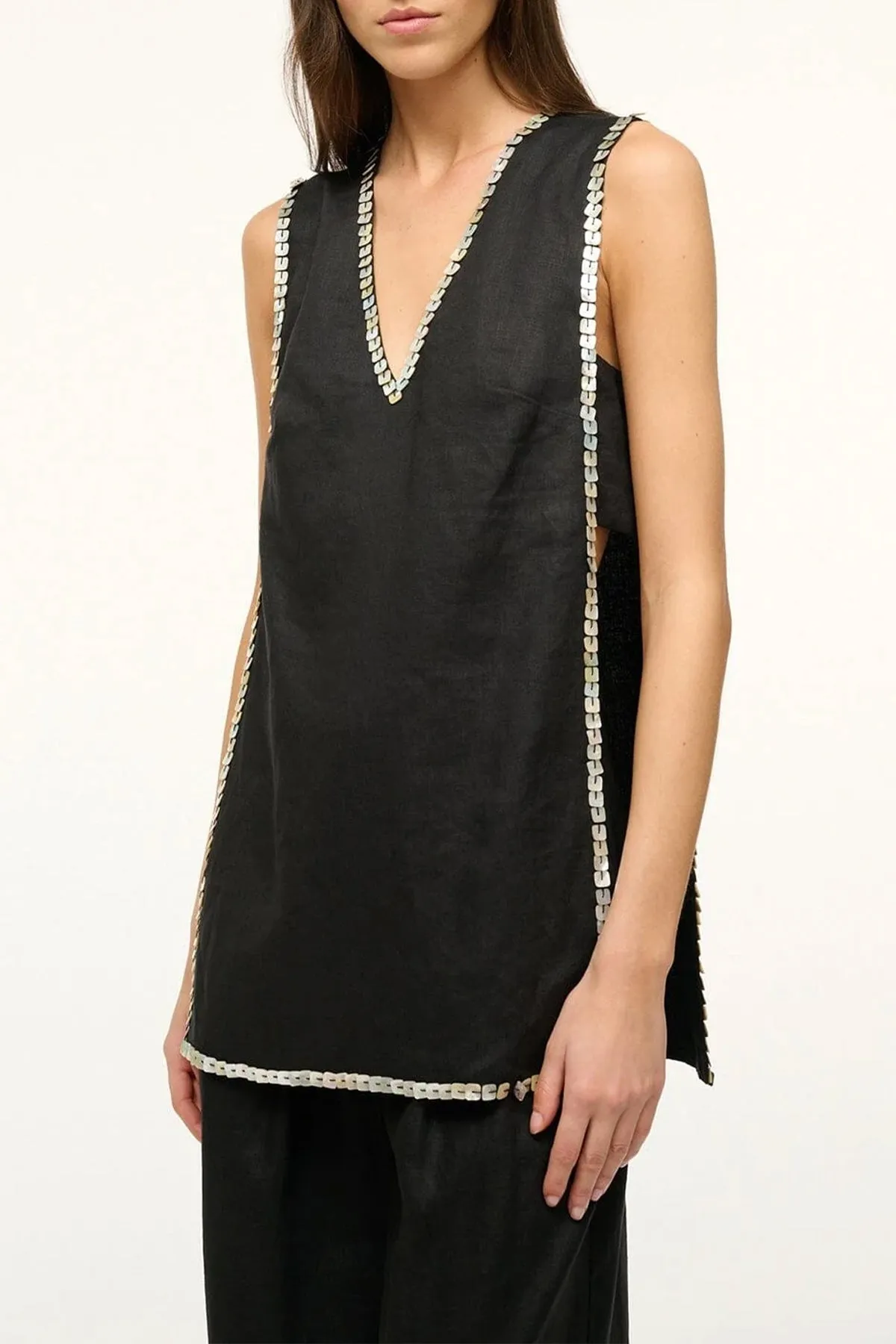 Harbor Tunic in Black