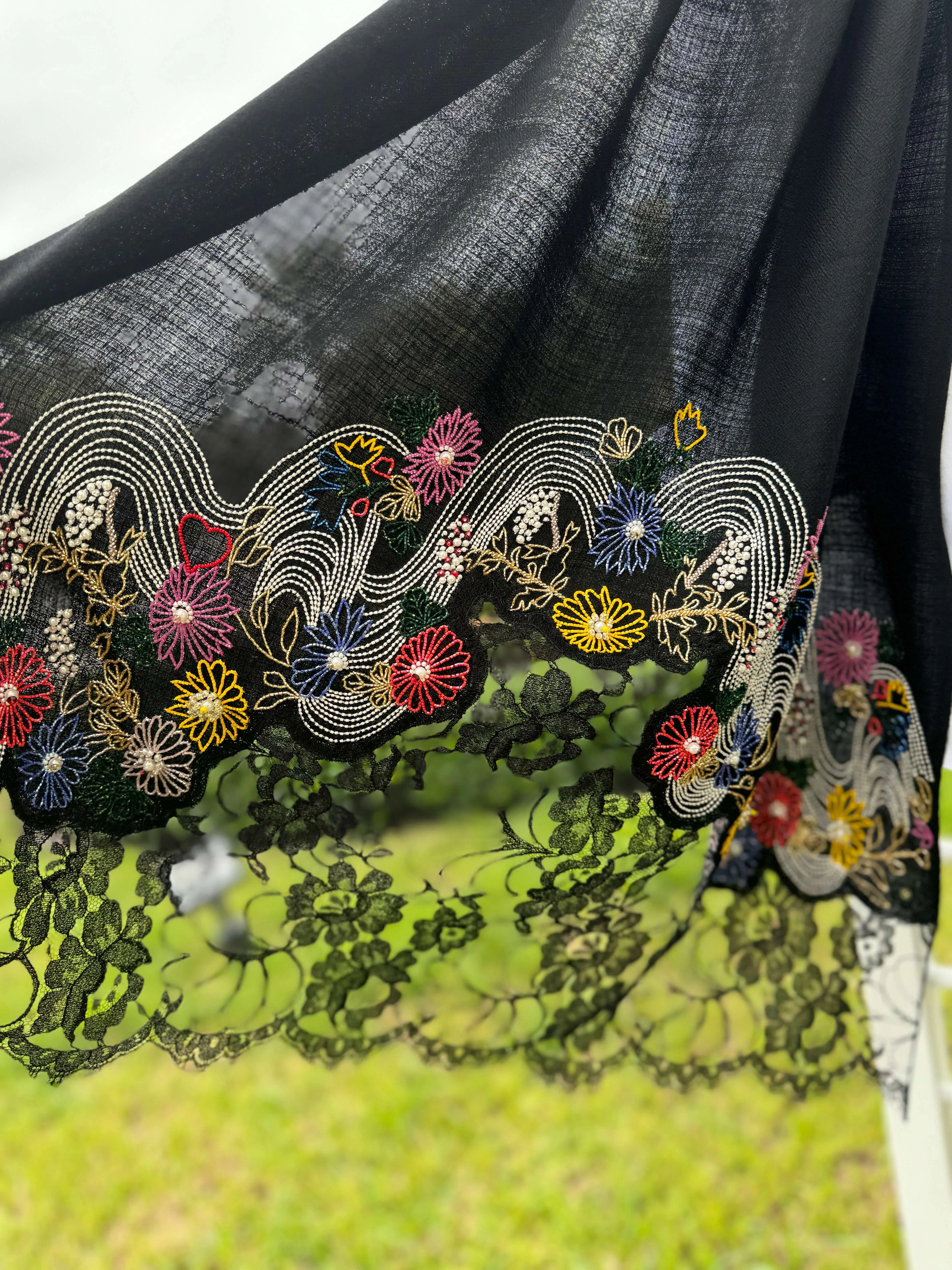 Janavi Hand Embroidered Floral Road Shawl
