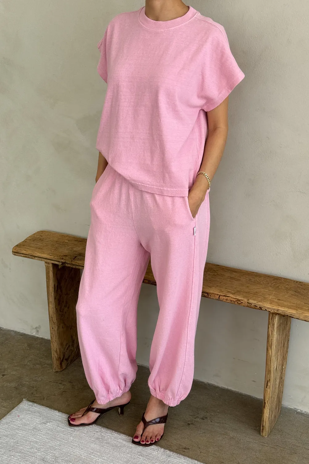 Jeanne Tee - Pink