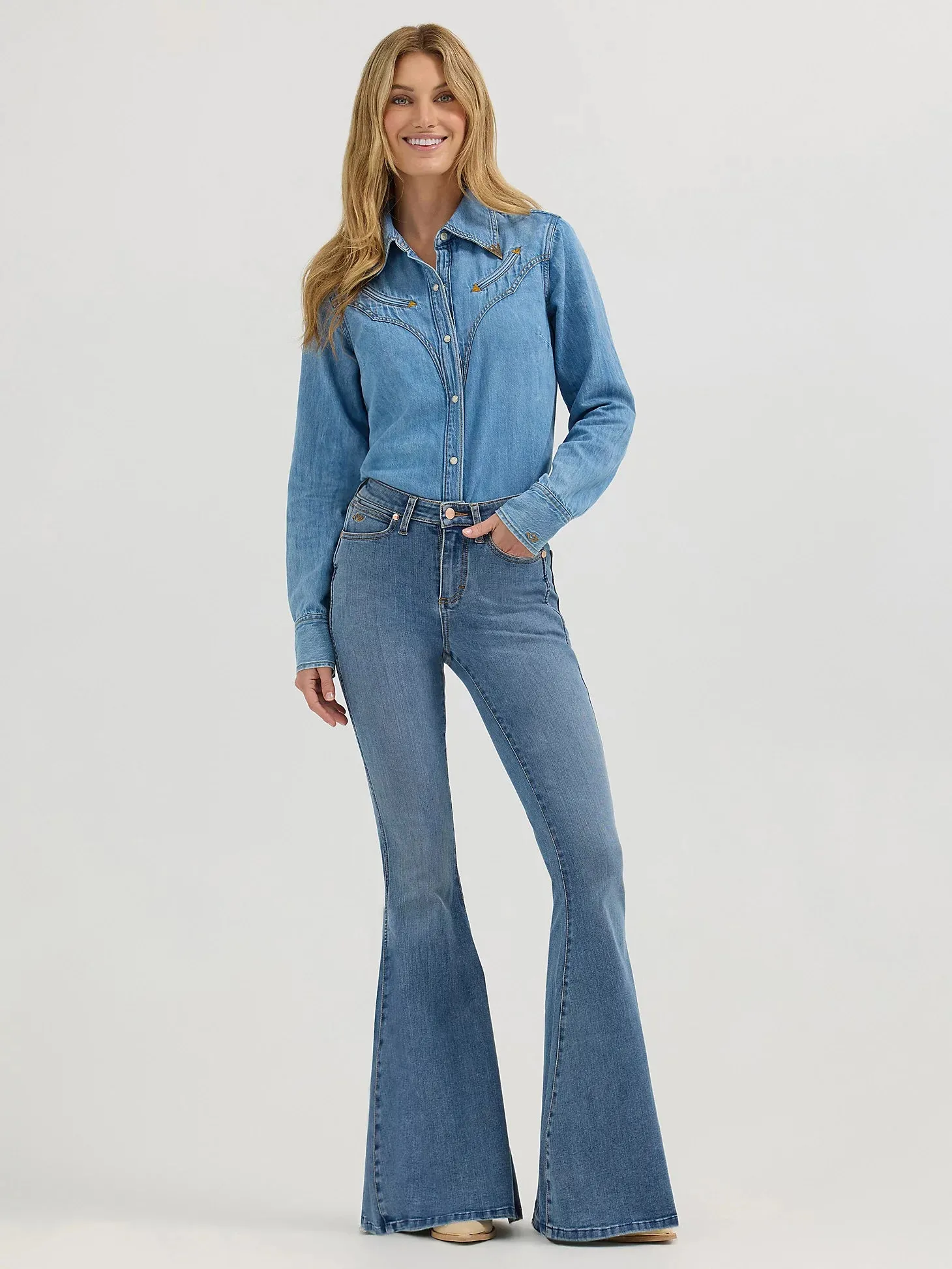 Lainey Wilson X Wrangler Daydream Flare Bell Bottoms