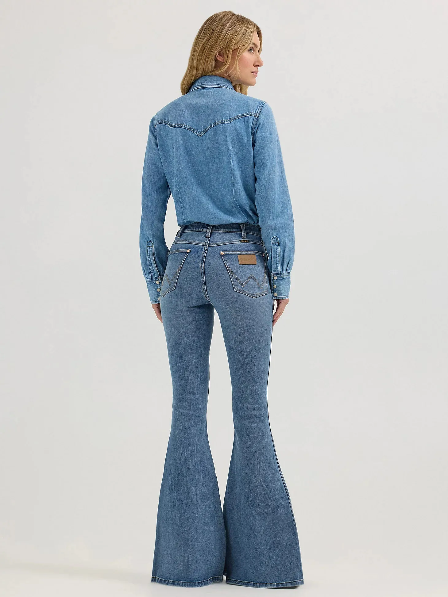 Lainey Wilson X Wrangler Daydream Flare Bell Bottoms