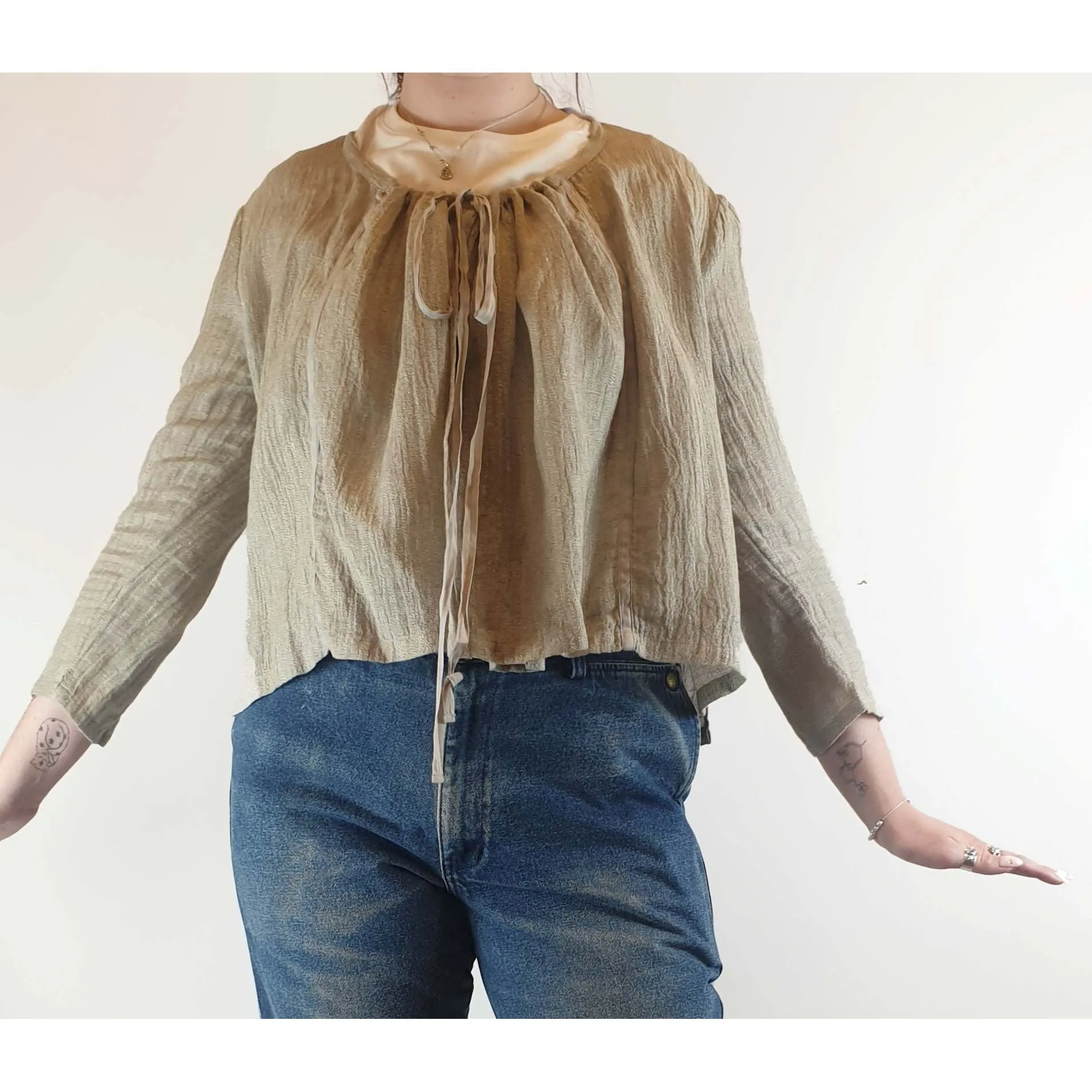 Lee Mathews grey 100% linen cardigan with drawstring at the neck size 3 (best fits 12-14)