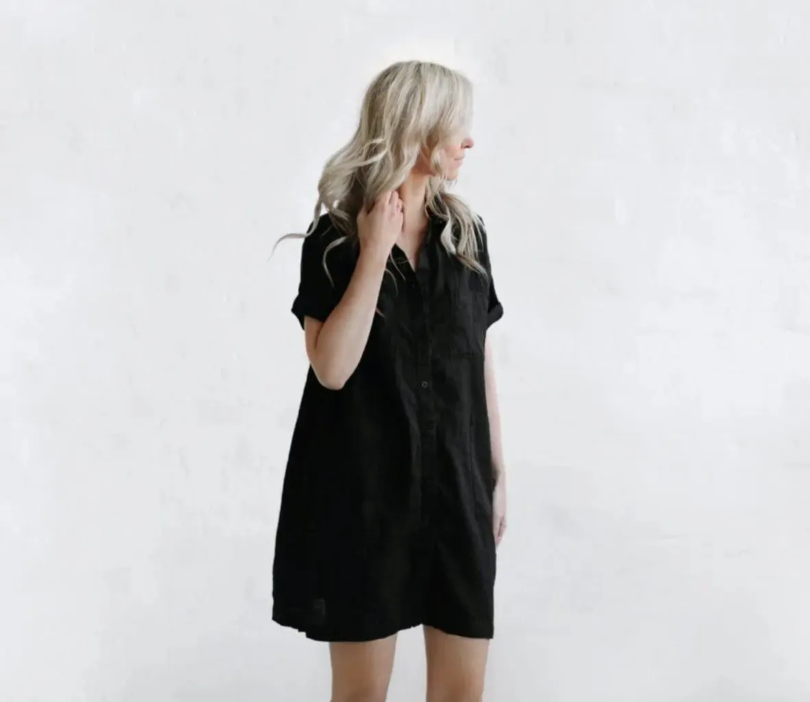 Linen tunic black by Seaside Tones