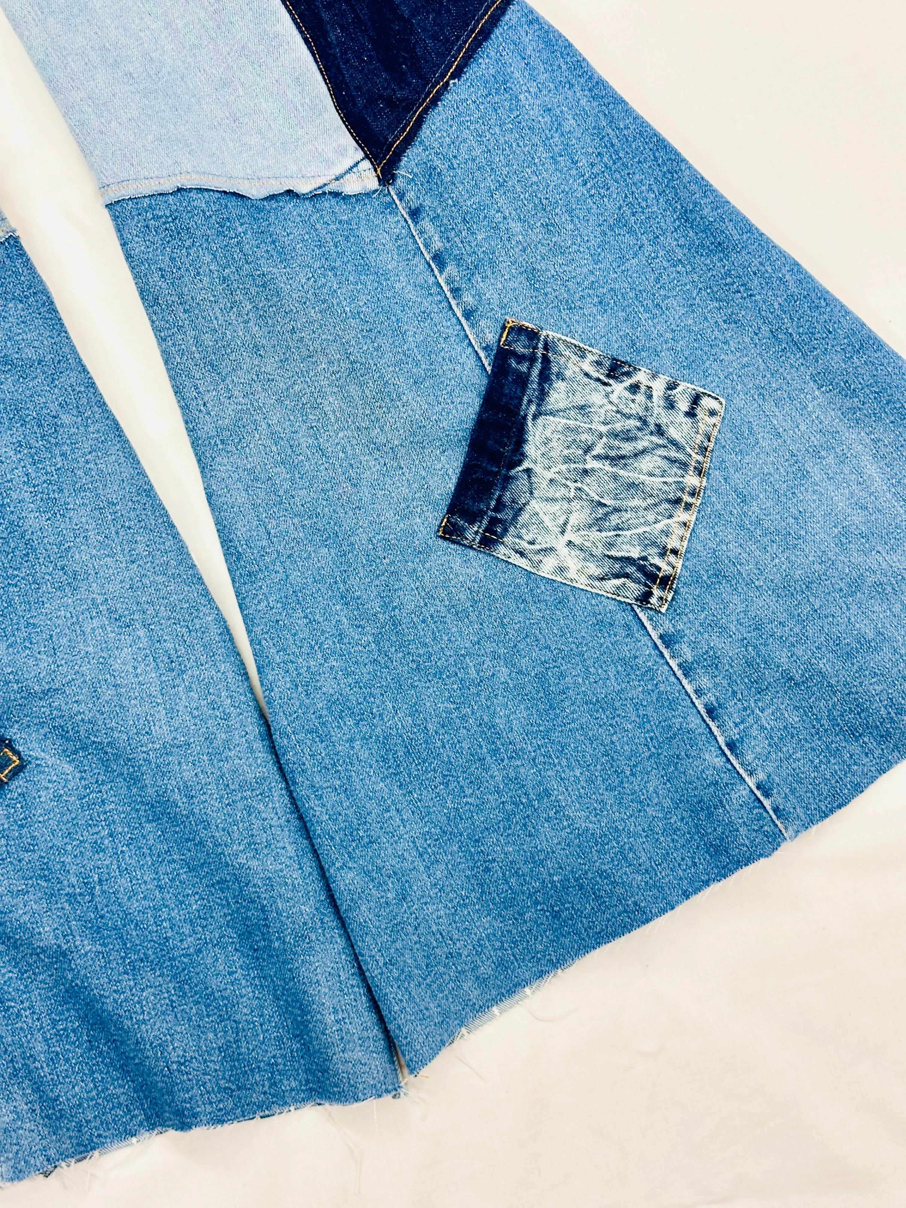 low rise vintage striped patchy bell bottoms [27/28]