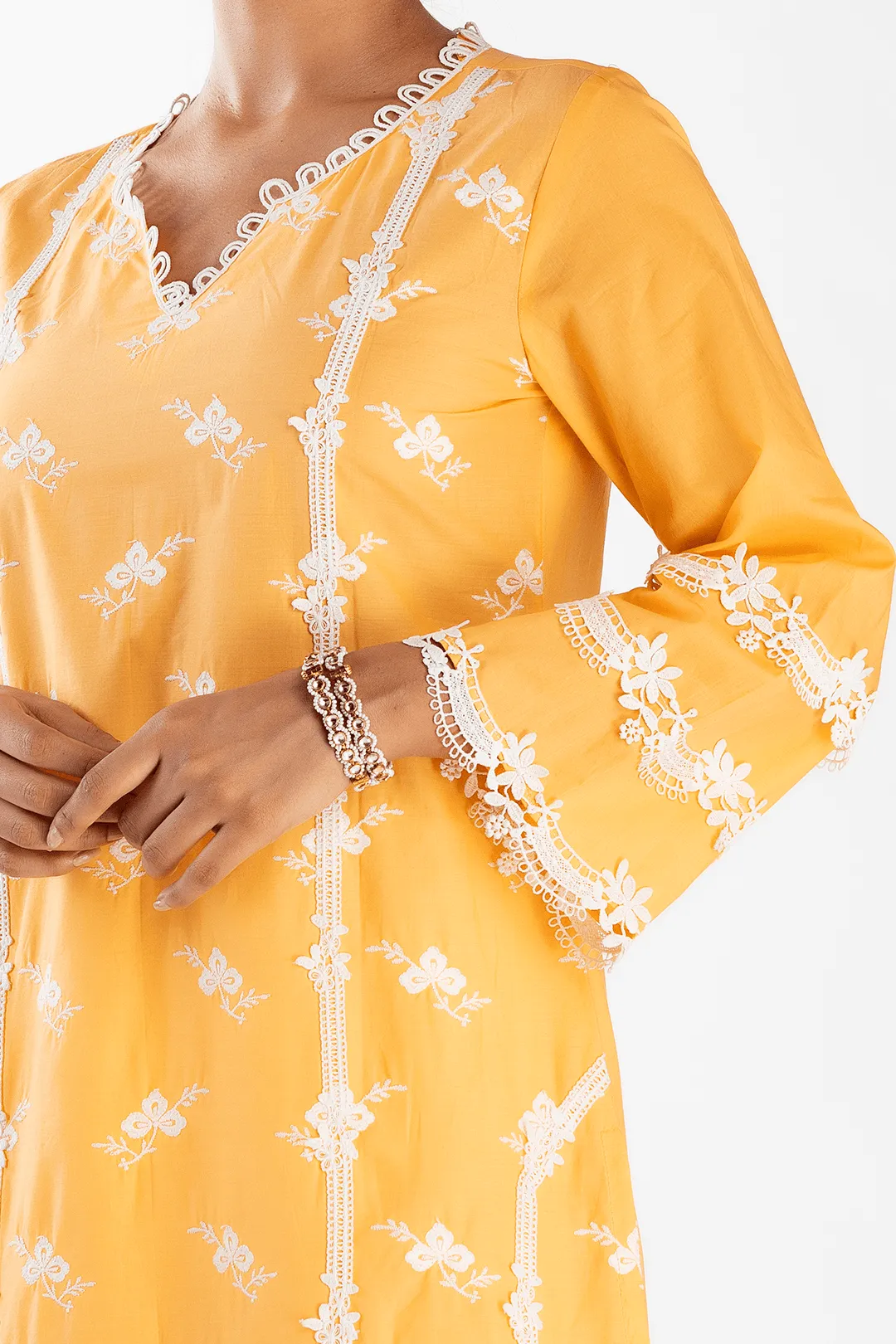 Mulmul Cotton Eternity Orange Kurta With Slit Pant White
