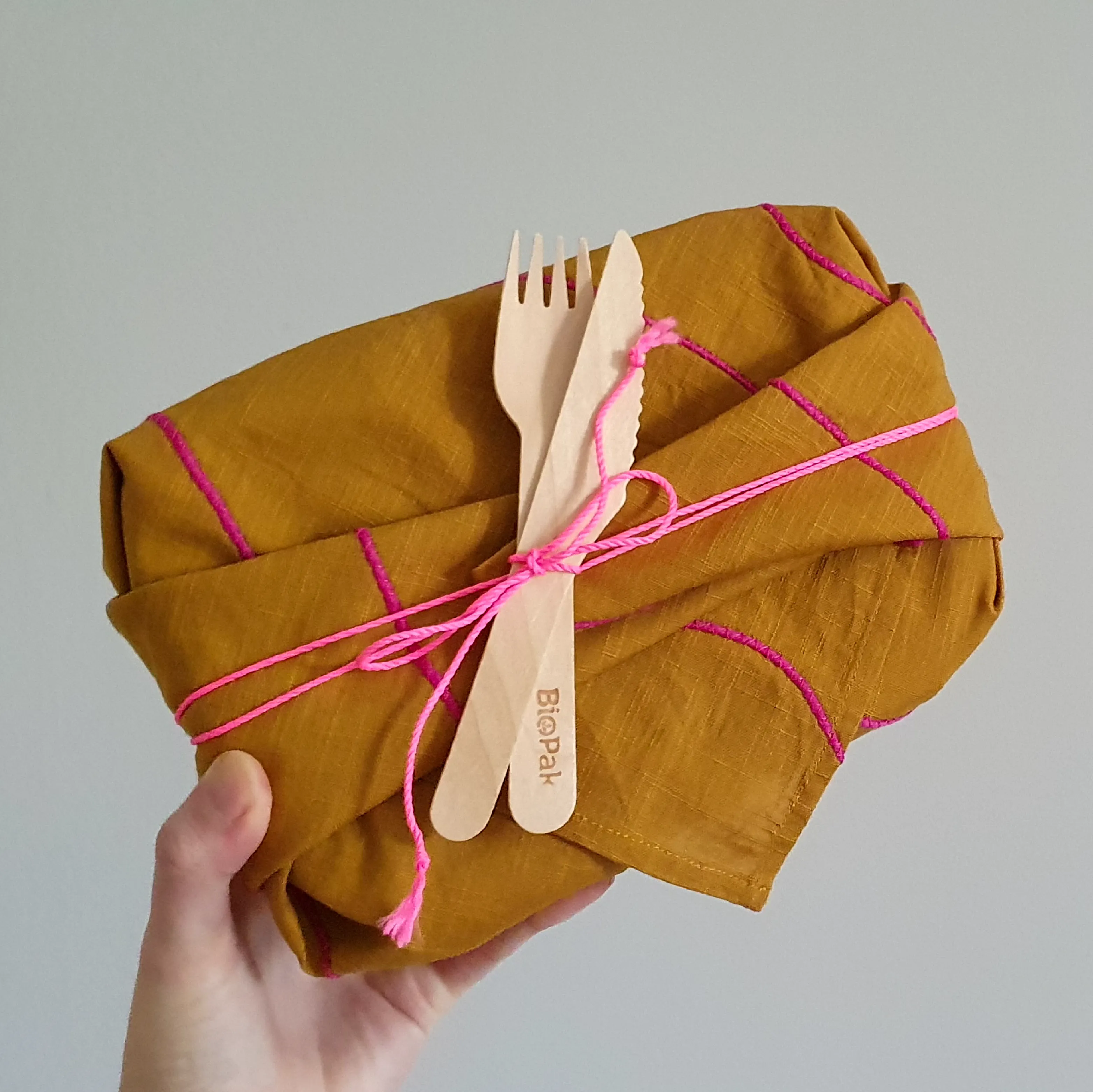 Mustard | Wriggle Wrap