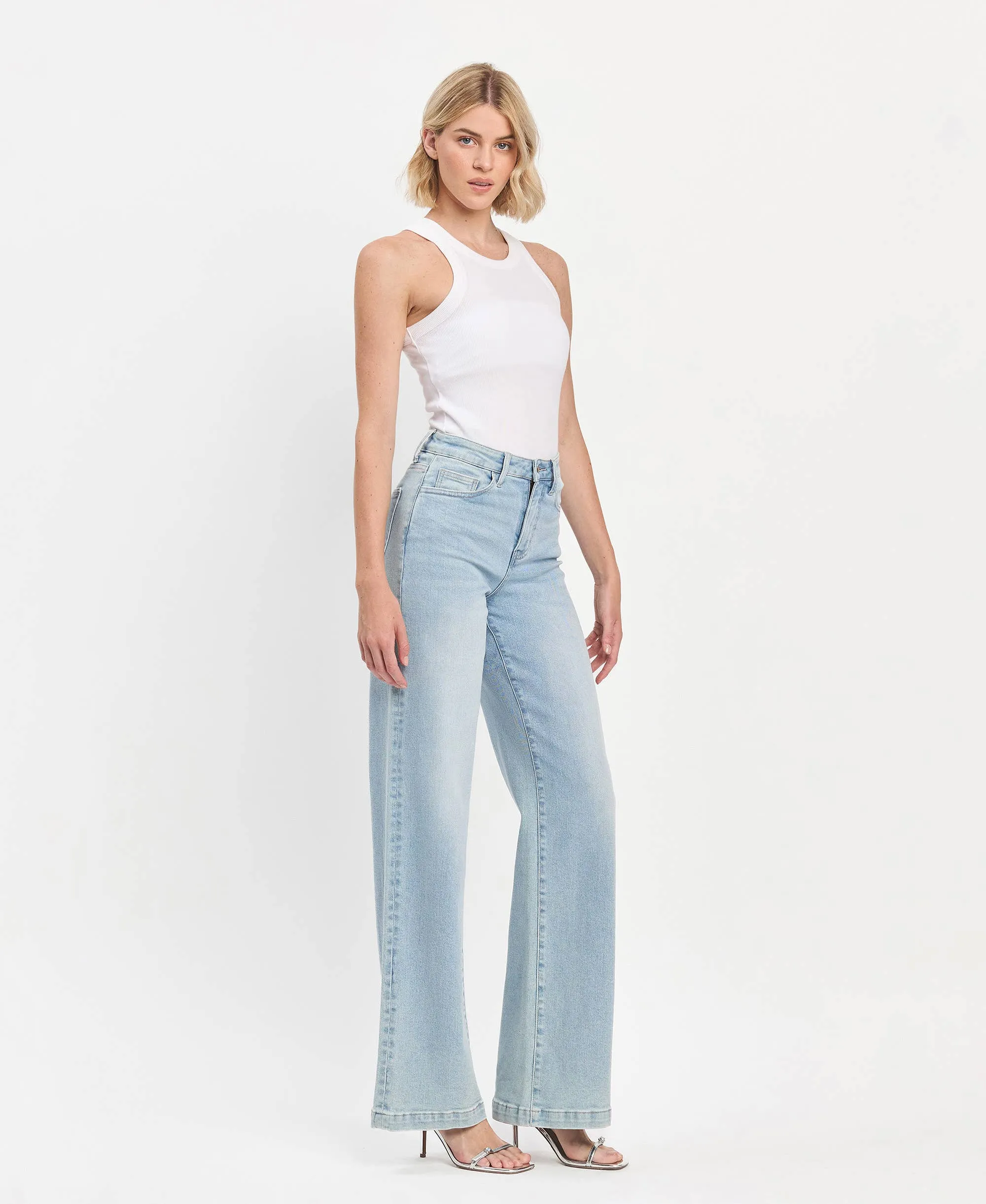 Olivia High Rise Wide Leg Jeans in Blue