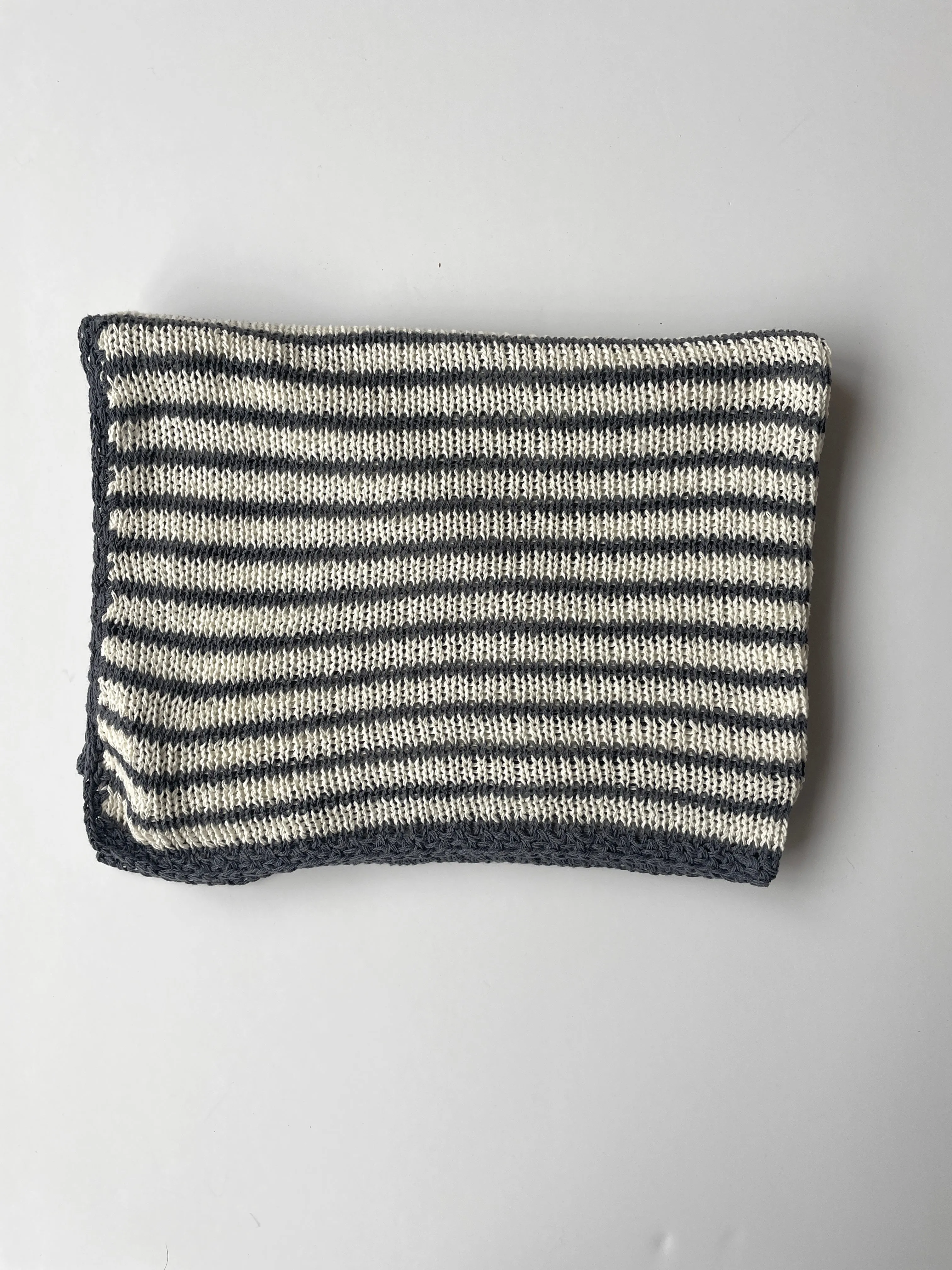 Organic Cotton Striped Blanket