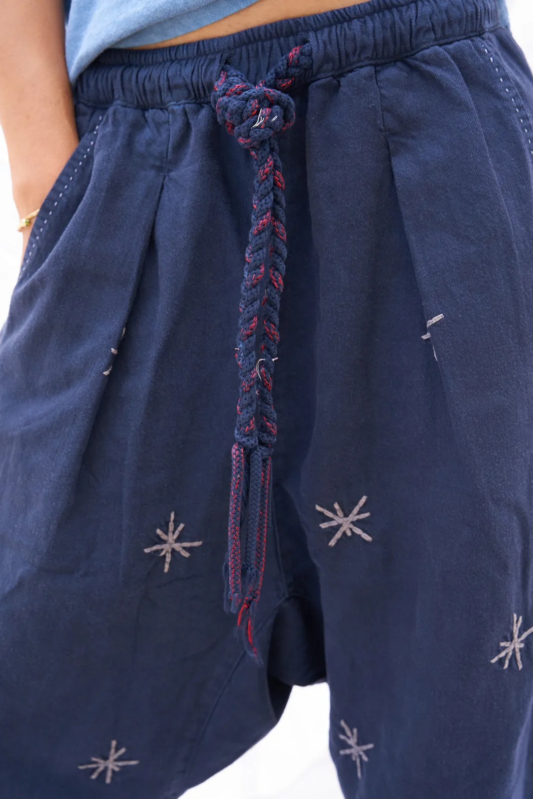 P61 Chino Hemp Organic Cotton Embroidery Stars Sulfur Black
