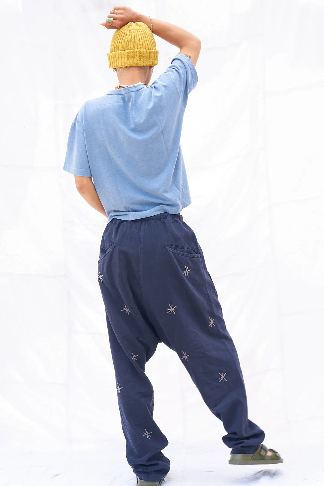 P61 Chino Hemp Organic Cotton Embroidery Stars Sulfur Black