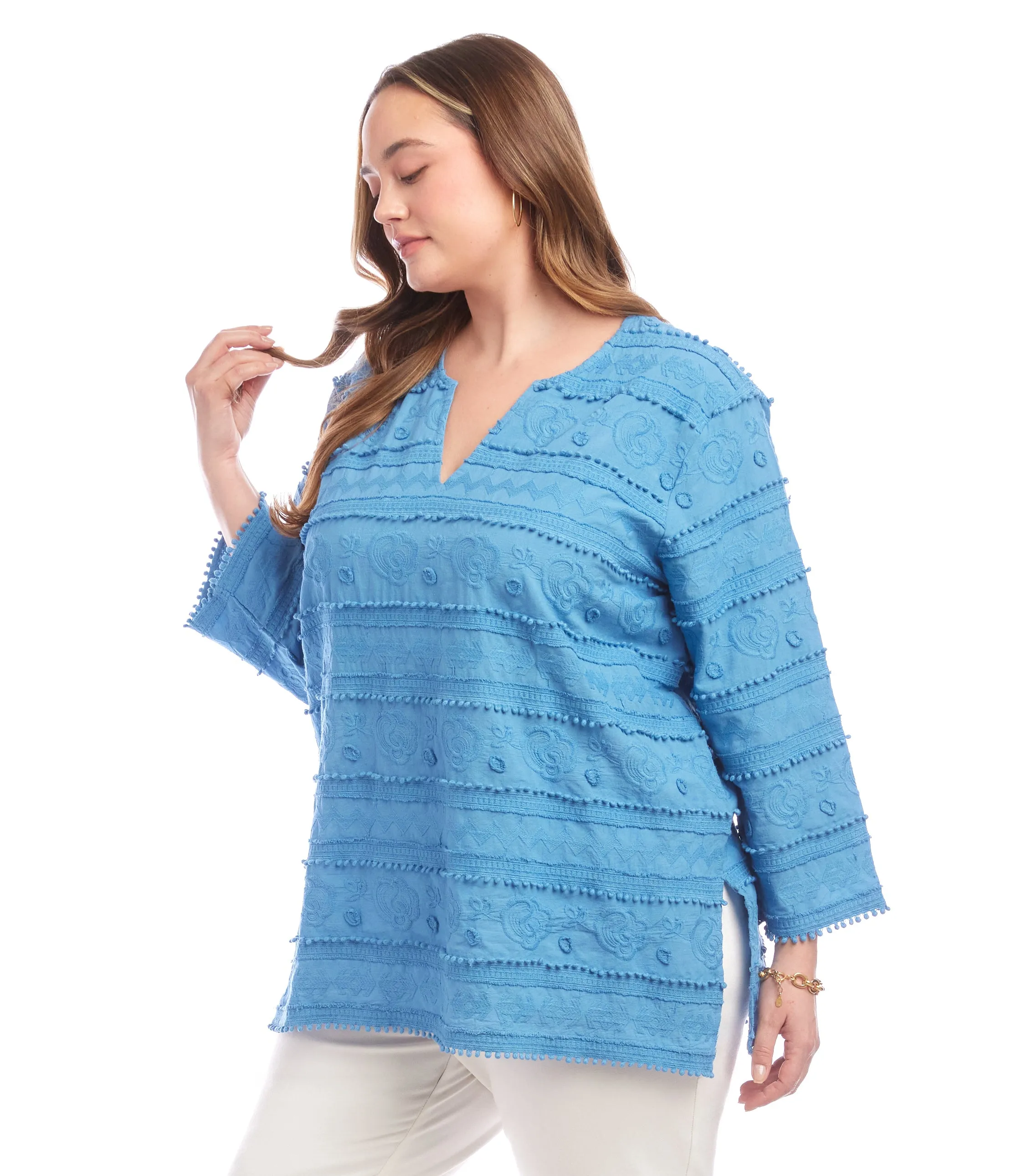 Plus Size 3/4 Sleeve Embroidered Tunic