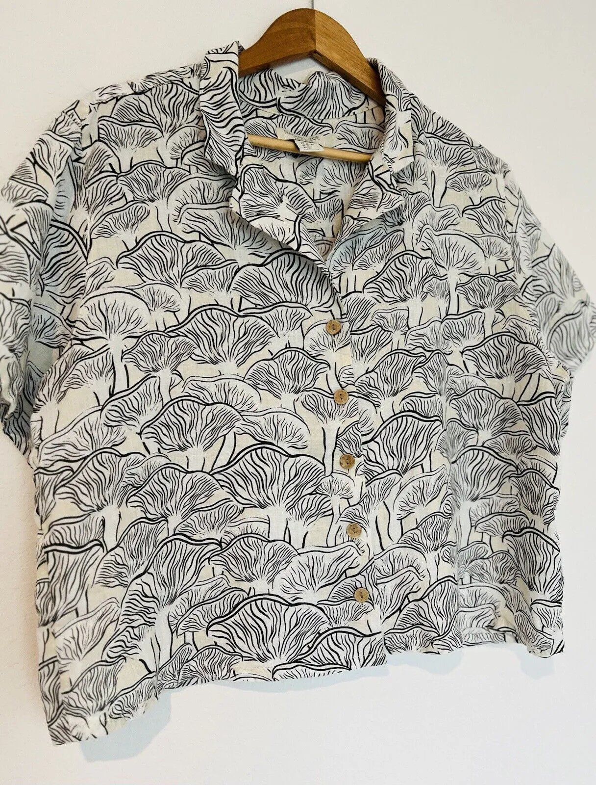 RACHEL ZOE Mushroom Print 100% Linen Botton Shirt Sz L Boxy Relaxed Cropped Boho