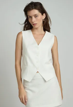 Richie Vest Top In White