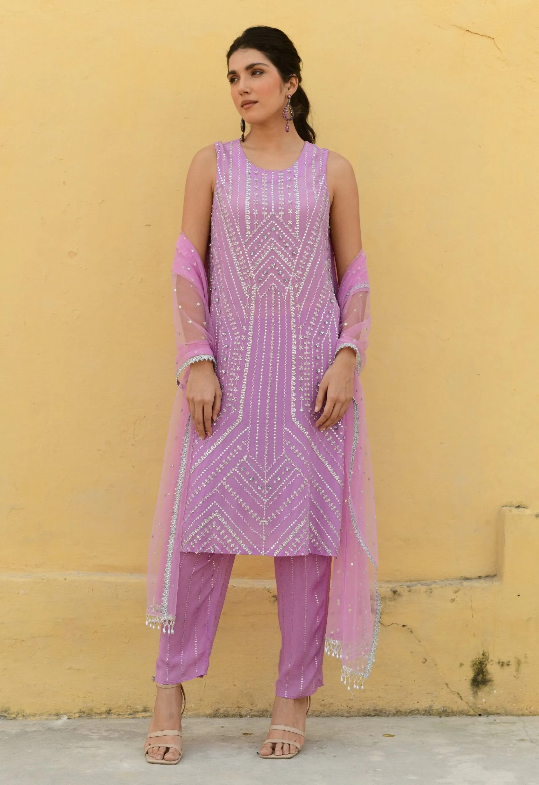 Saya lavender embroidered kurta set