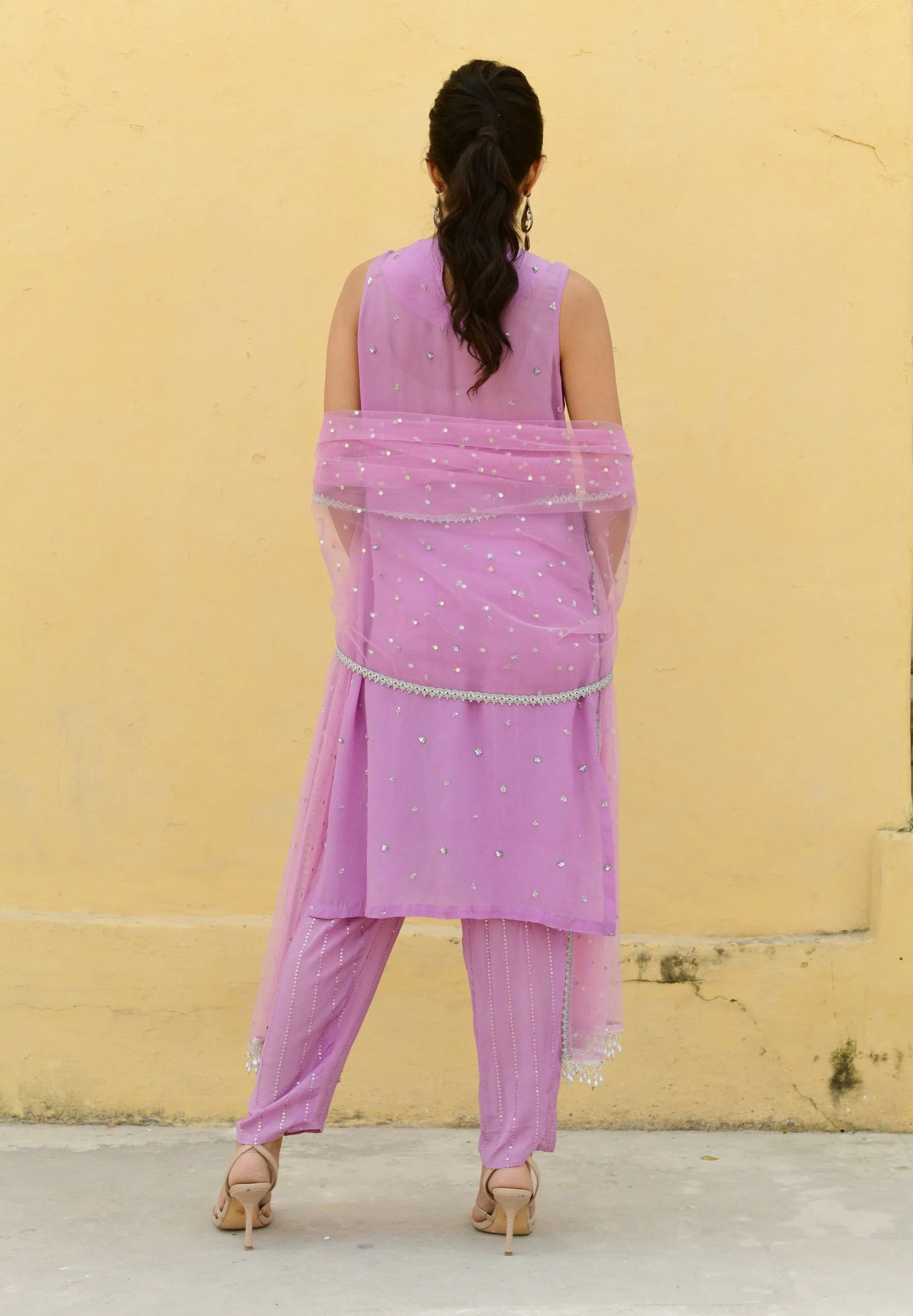 Saya lavender embroidered kurta set