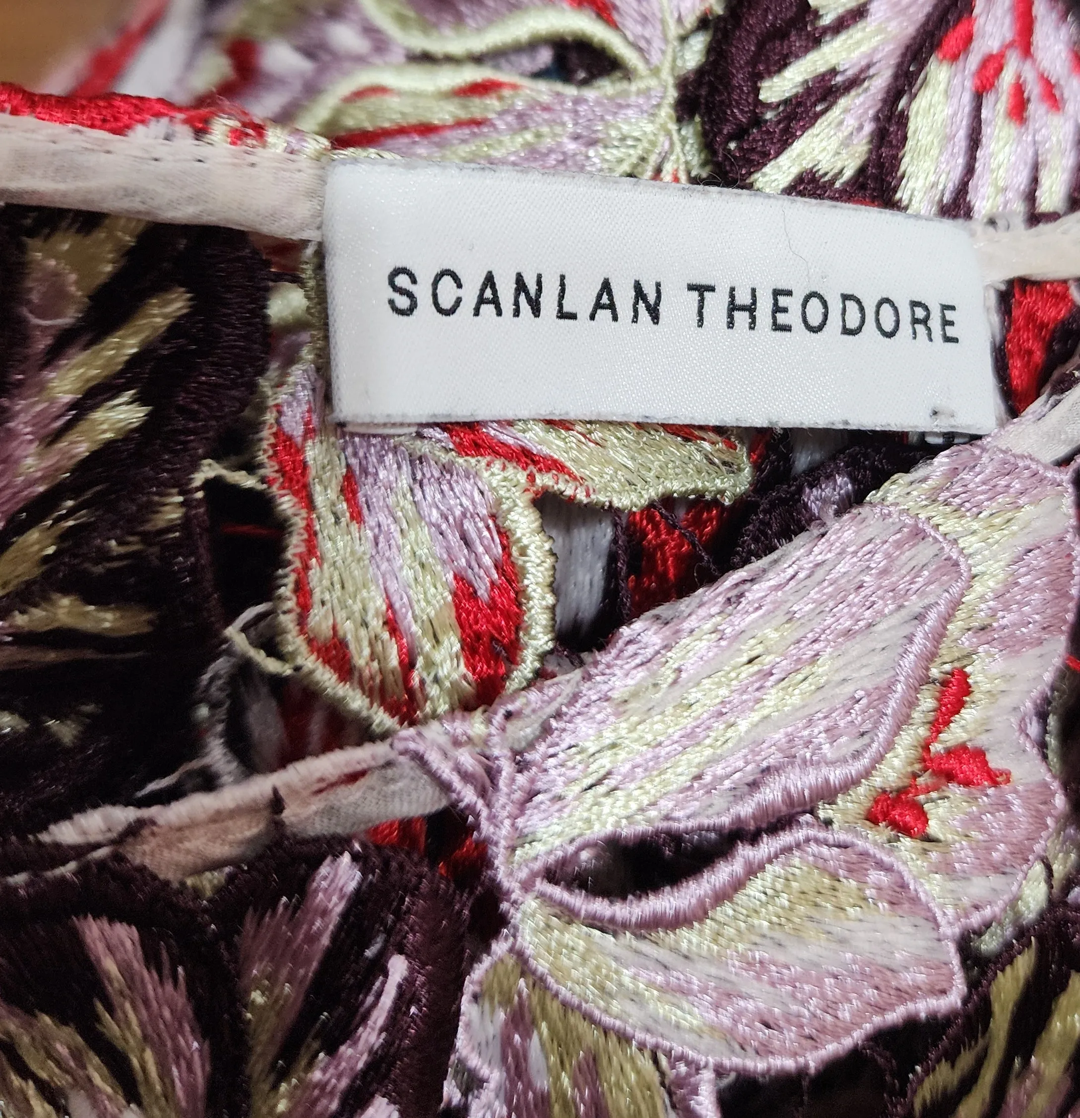 Scanlan and Theodore embroidered floral top size 8