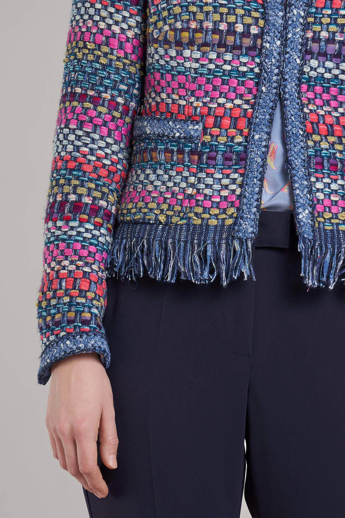 Signature  Maison Common Multicolor Tweed Jacket