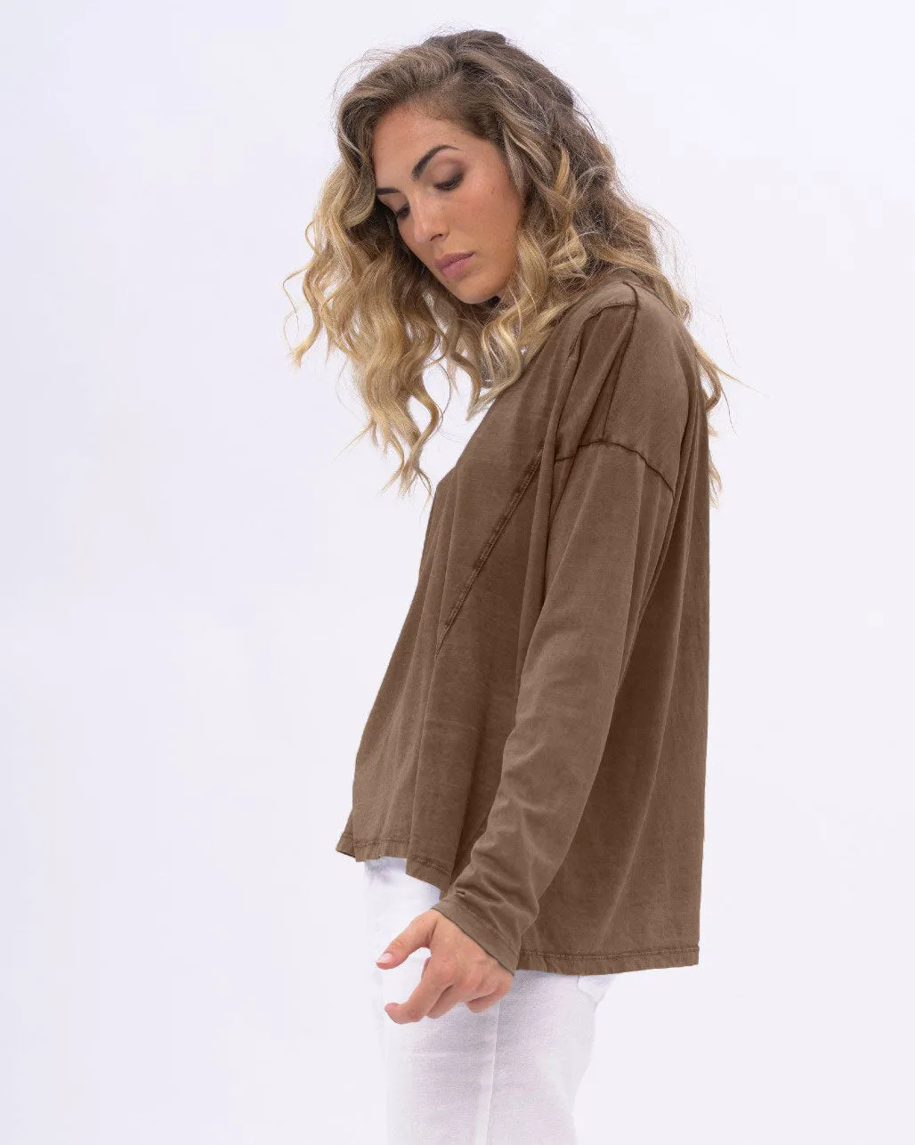 Stonewashed V-neck Organic Cotton Long Sleeve
