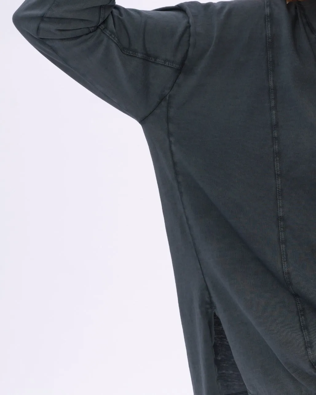 Stonewashed V-neck Organic Cotton Long Sleeve