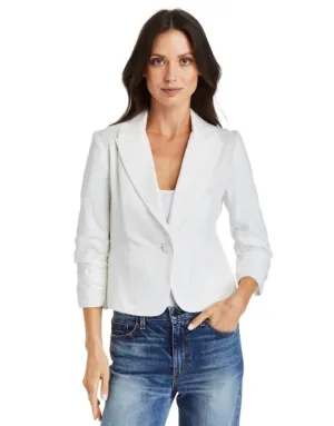 Suzie Blazer